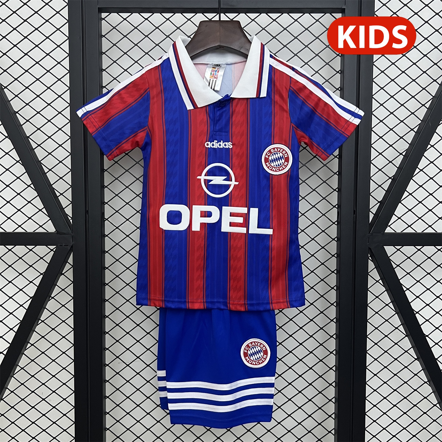 Retro Bayern Munich 1995-97 Home Kids Kit - ReplicasJersey