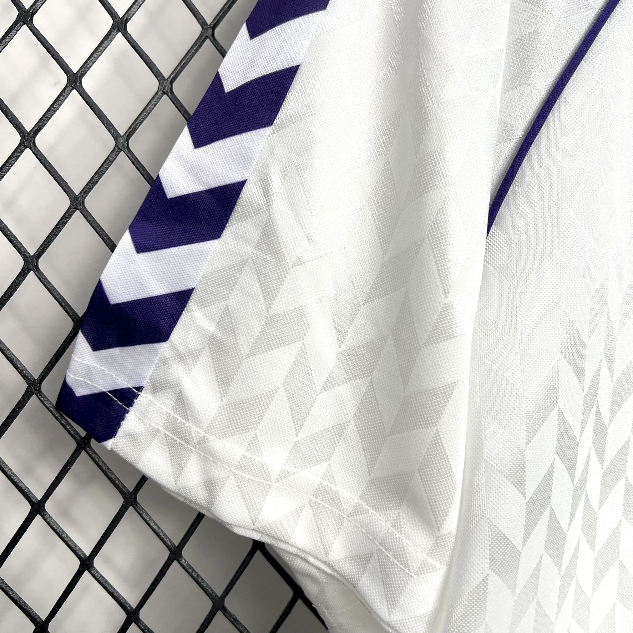 Retro Real Madrid 1986 Home Jersey - ReplicasJersey