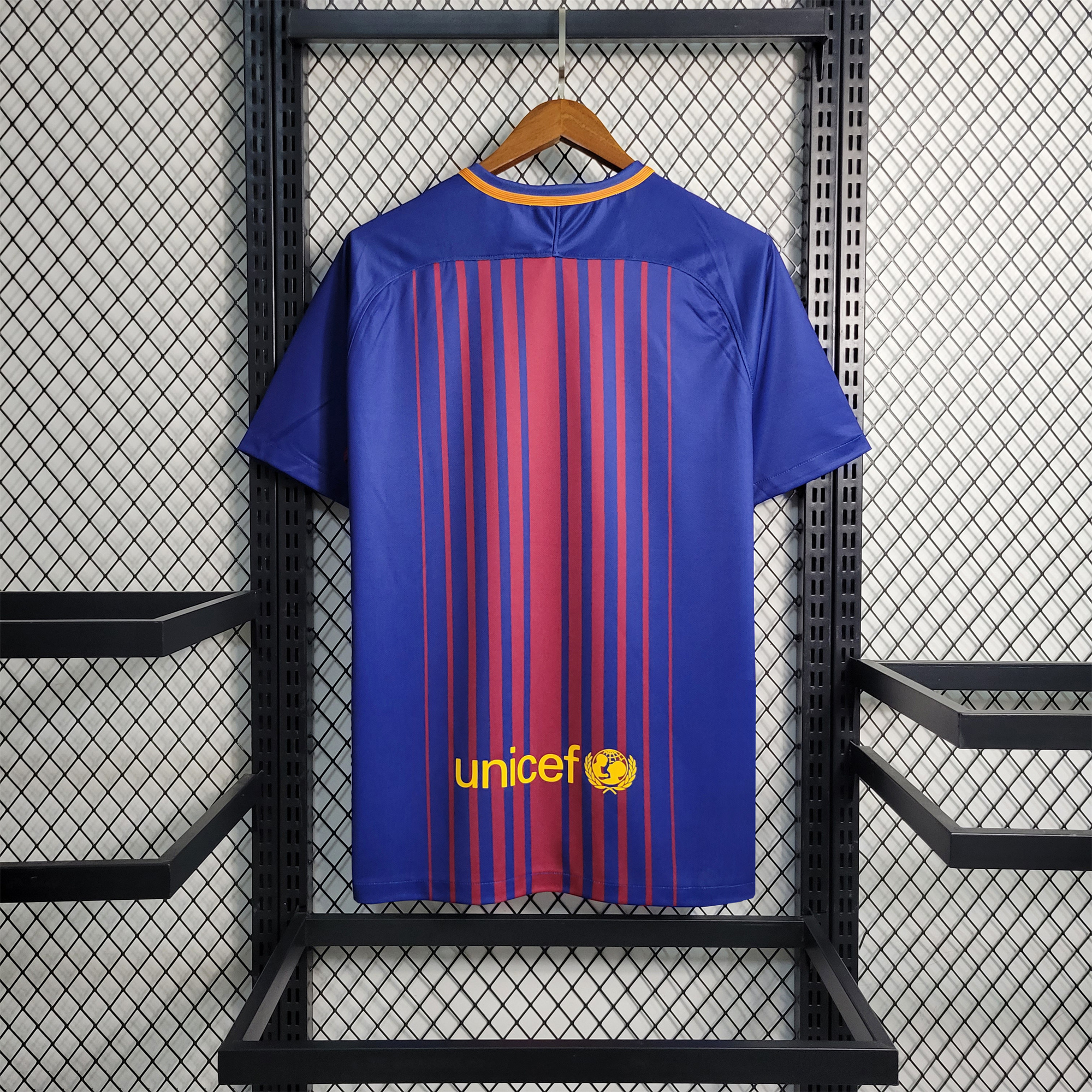 B.A.R.S.A Retro 17-18 Home Stadium Jersey - ReplicasJersey