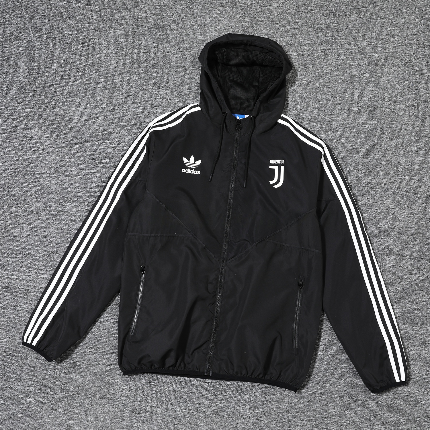 Juventus 25-26 Terrace Icon Windbreaker Jacket - Black - ReplicasJersey