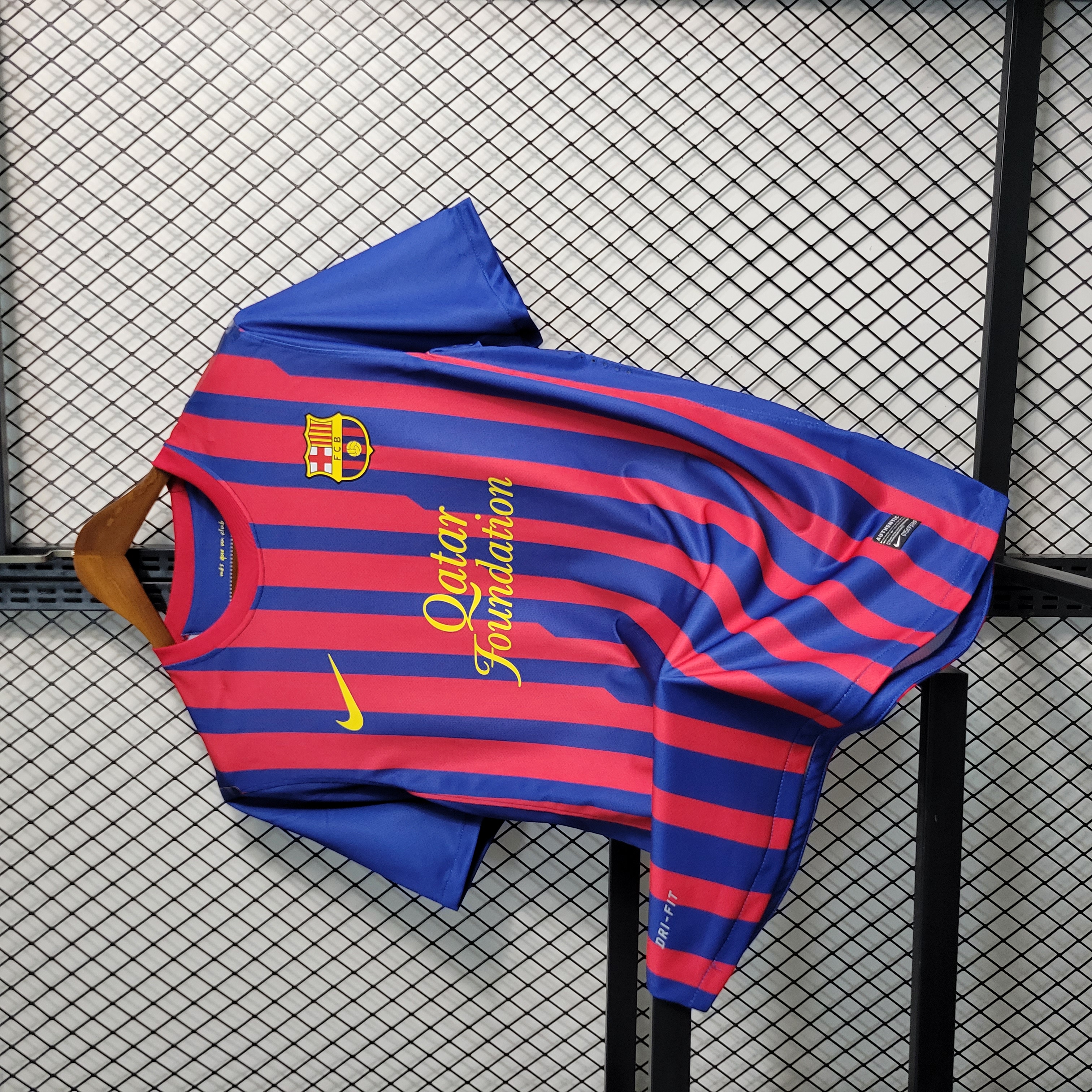 B.A.R.S.A Retro 11-12 Home Stadium Jersey - ReplicasJersey
