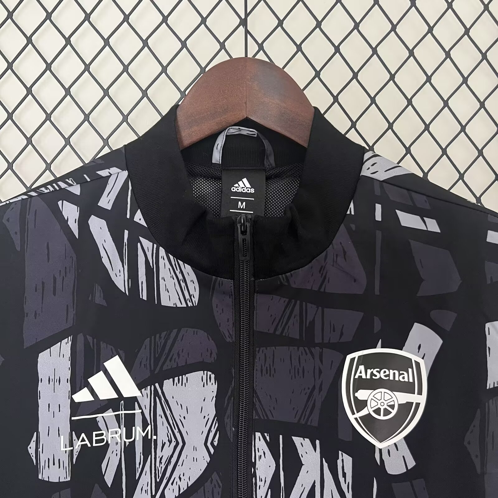 Arsenal 24-25 Black Windbreaker Jacket - ReplicasJersey