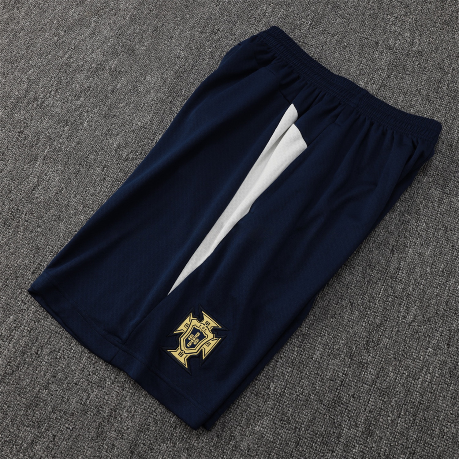 Portugal 25-26 Short-Sleeve Training Set - Off White Top and Deep Blue Shorts - ReplicasJersey