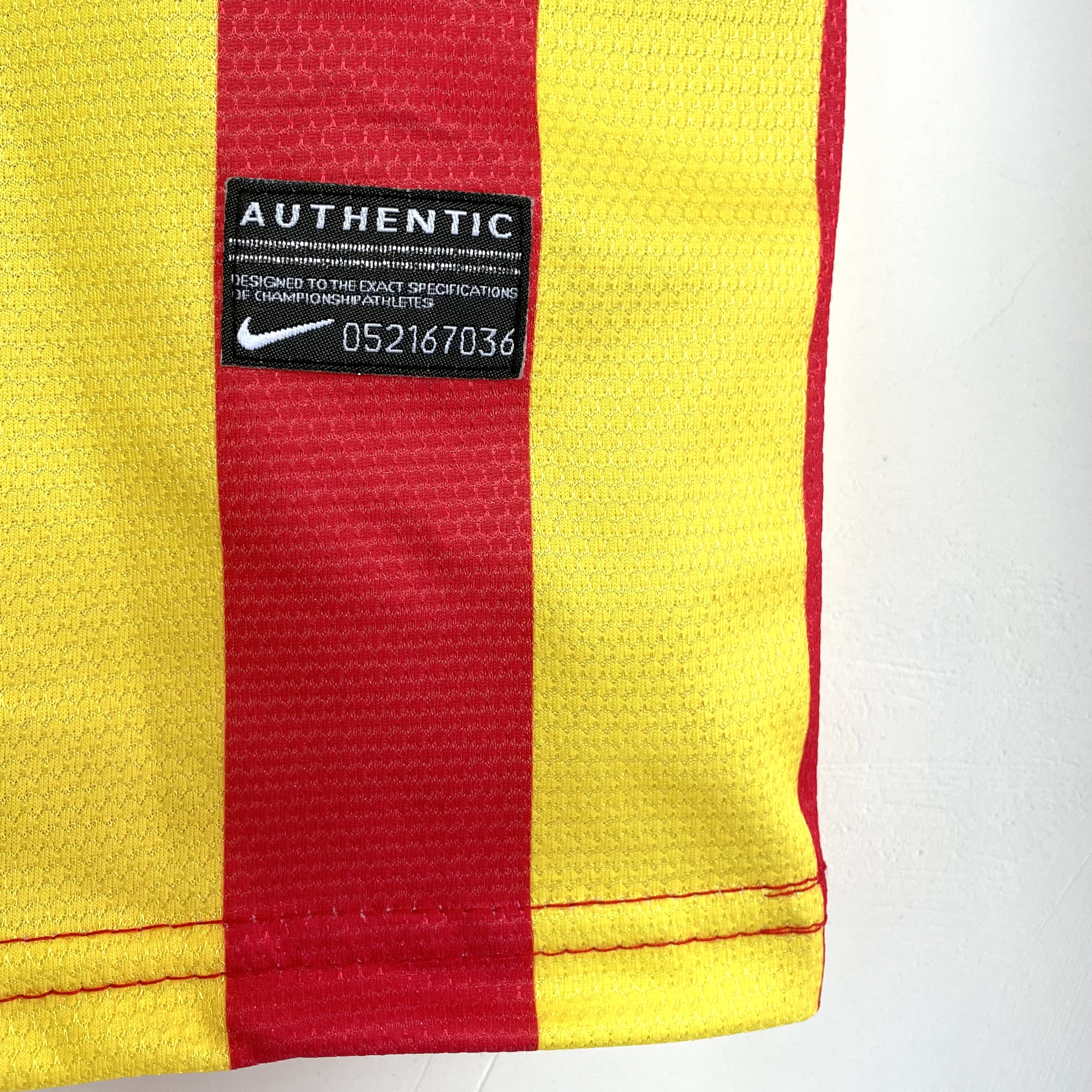 B.A.R.S.A Retro 13-14 Away Jersey - ReplicasJersey