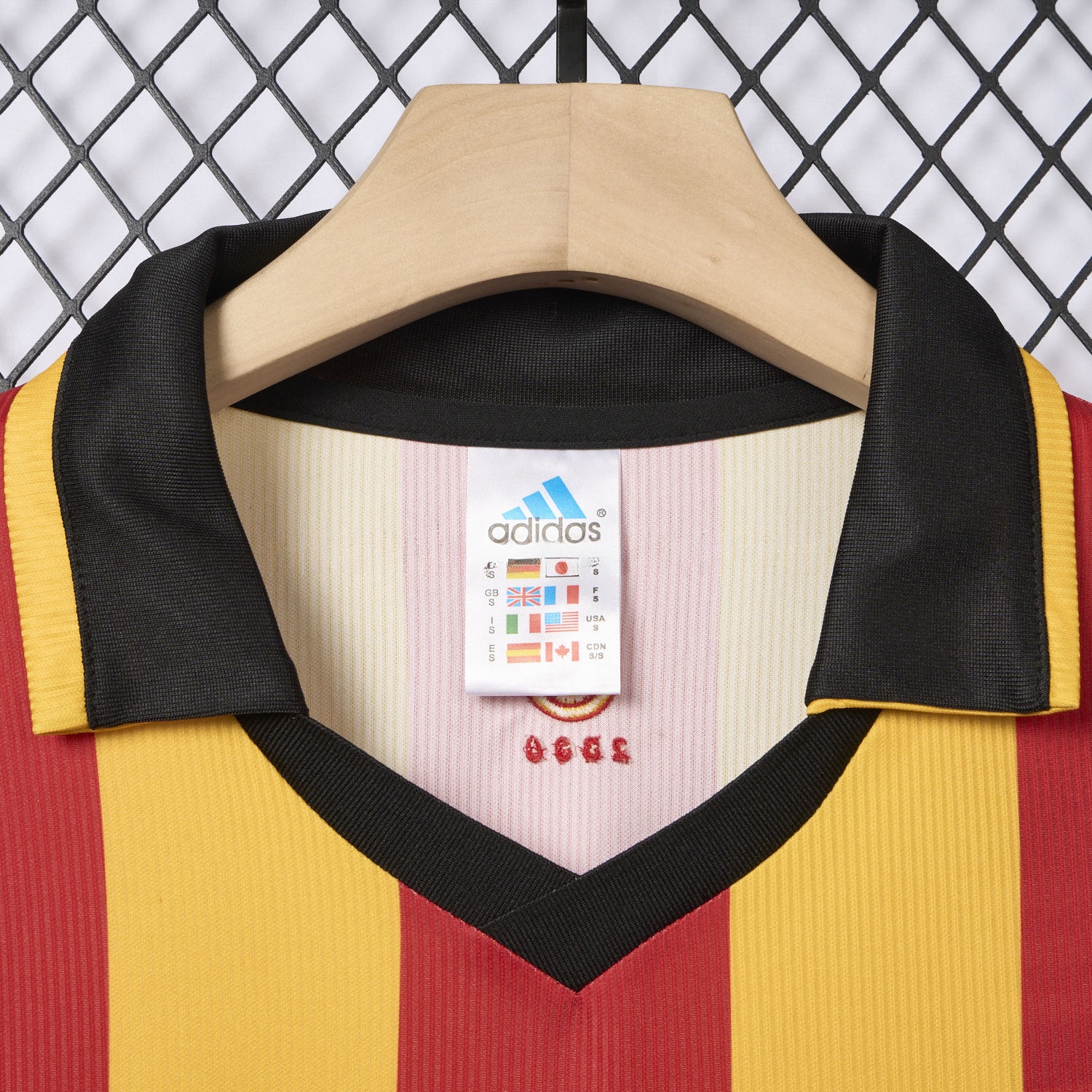 Retro Galatasaray 1999-00 Home Long Sleeves Jersey - ReplicasJersey
