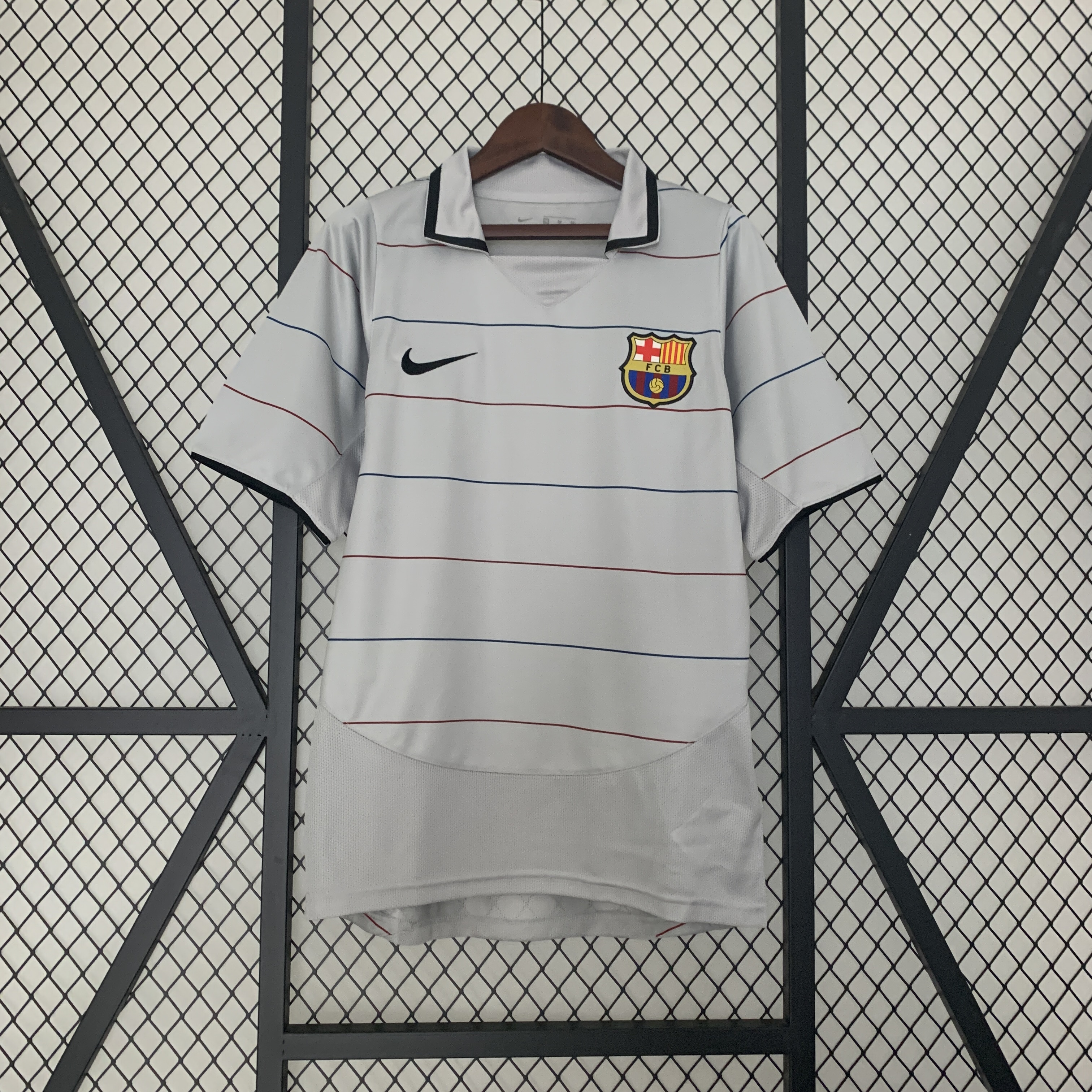 B.A.R.S.A Retro 03-04 Away Stadium Jersey - ReplicasJersey