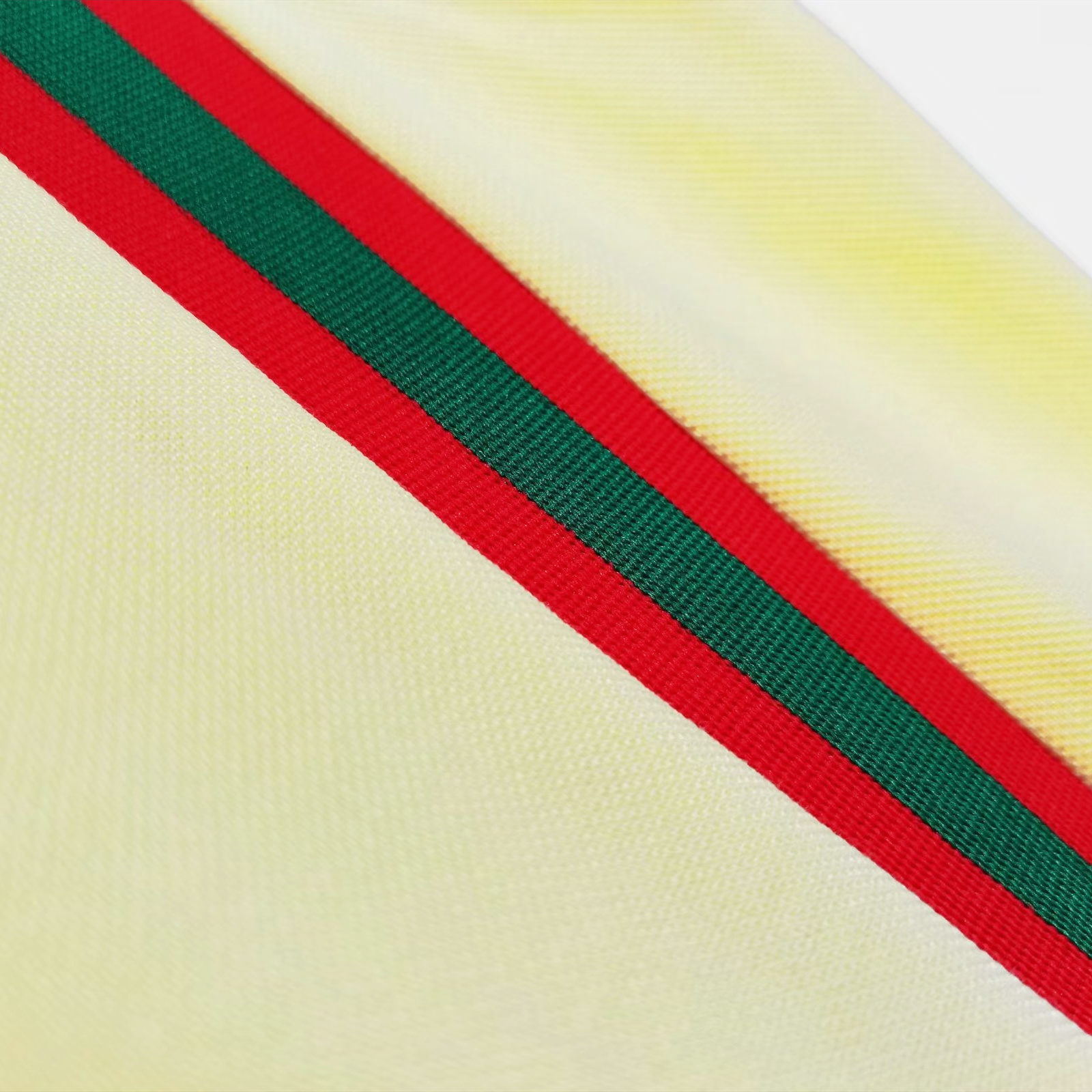 Retro Wales 1976 Away Stadium Jersey - ReplicasJersey