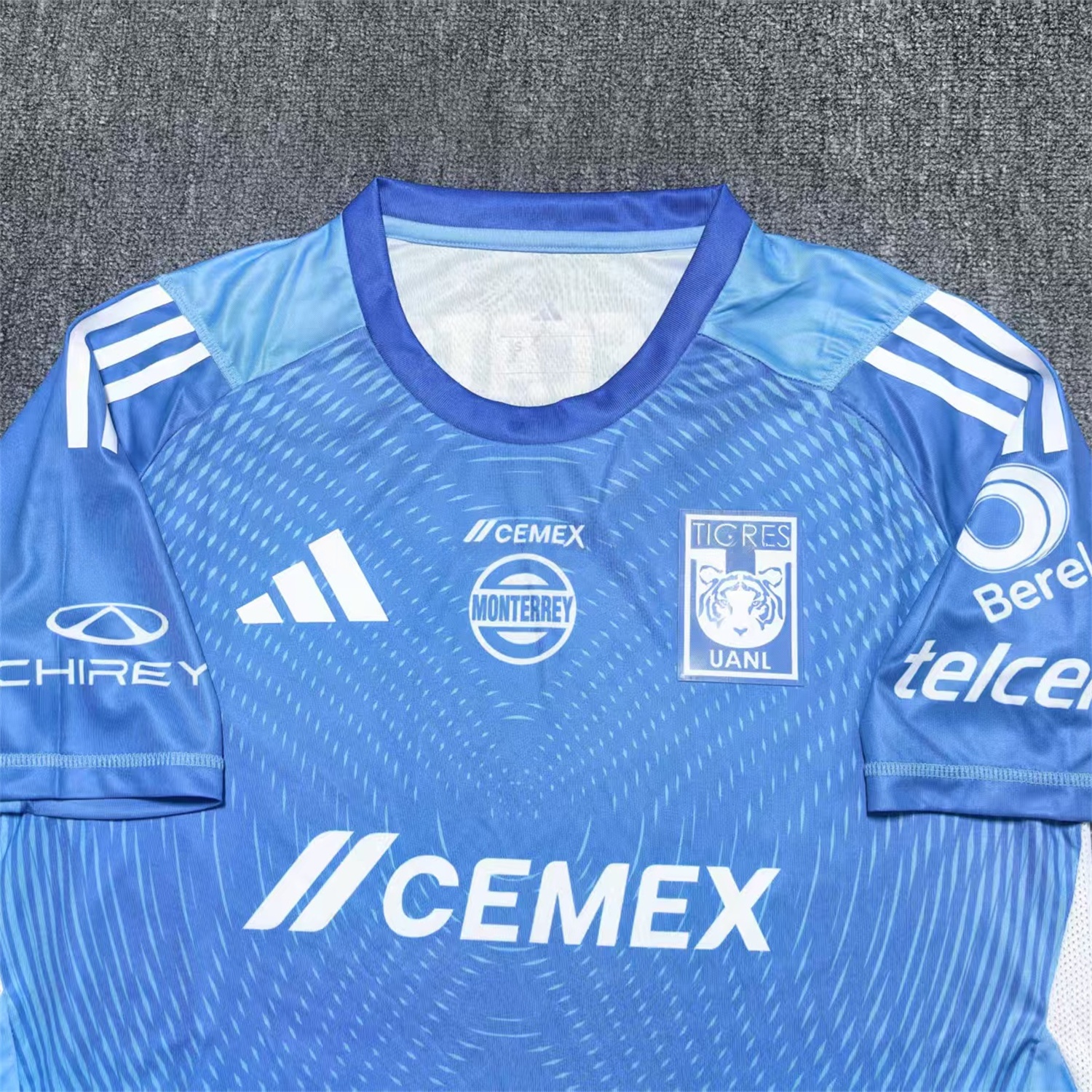 Tigres UANL 25-26 Blue Goalkeeper Jersey - Fans Version - ReplicasJersey