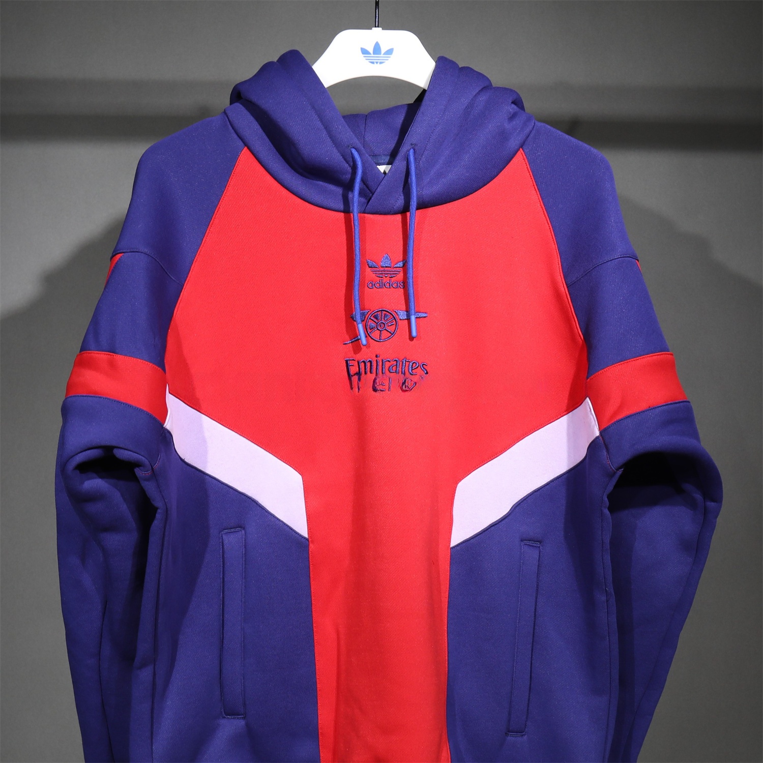Arsenal 2025 Fleece-Lined Training Hoodie Set - Purple & Red Hoodie + Pants - ReplicasJersey