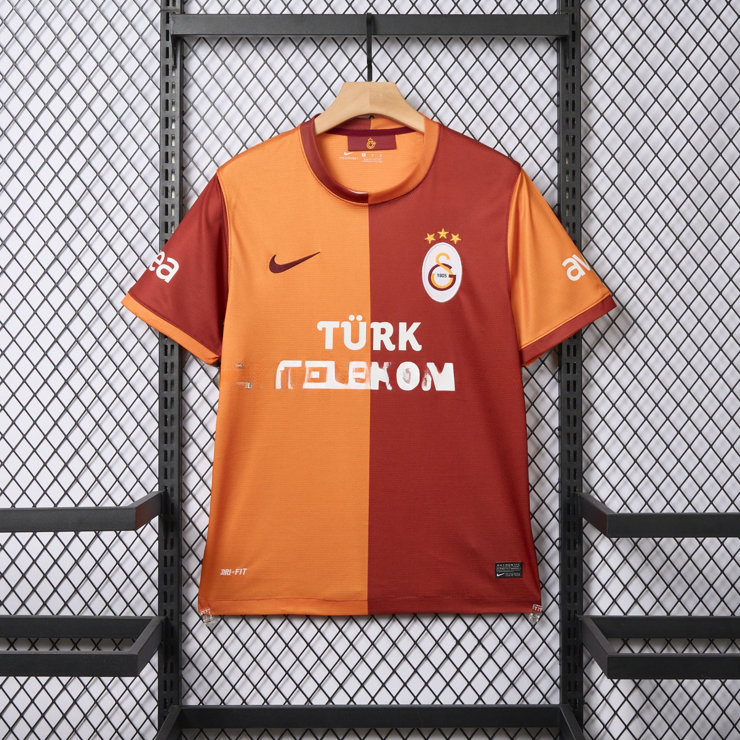 Retro Galatasaray 2013-14 Home Jersey - ReplicasJersey
