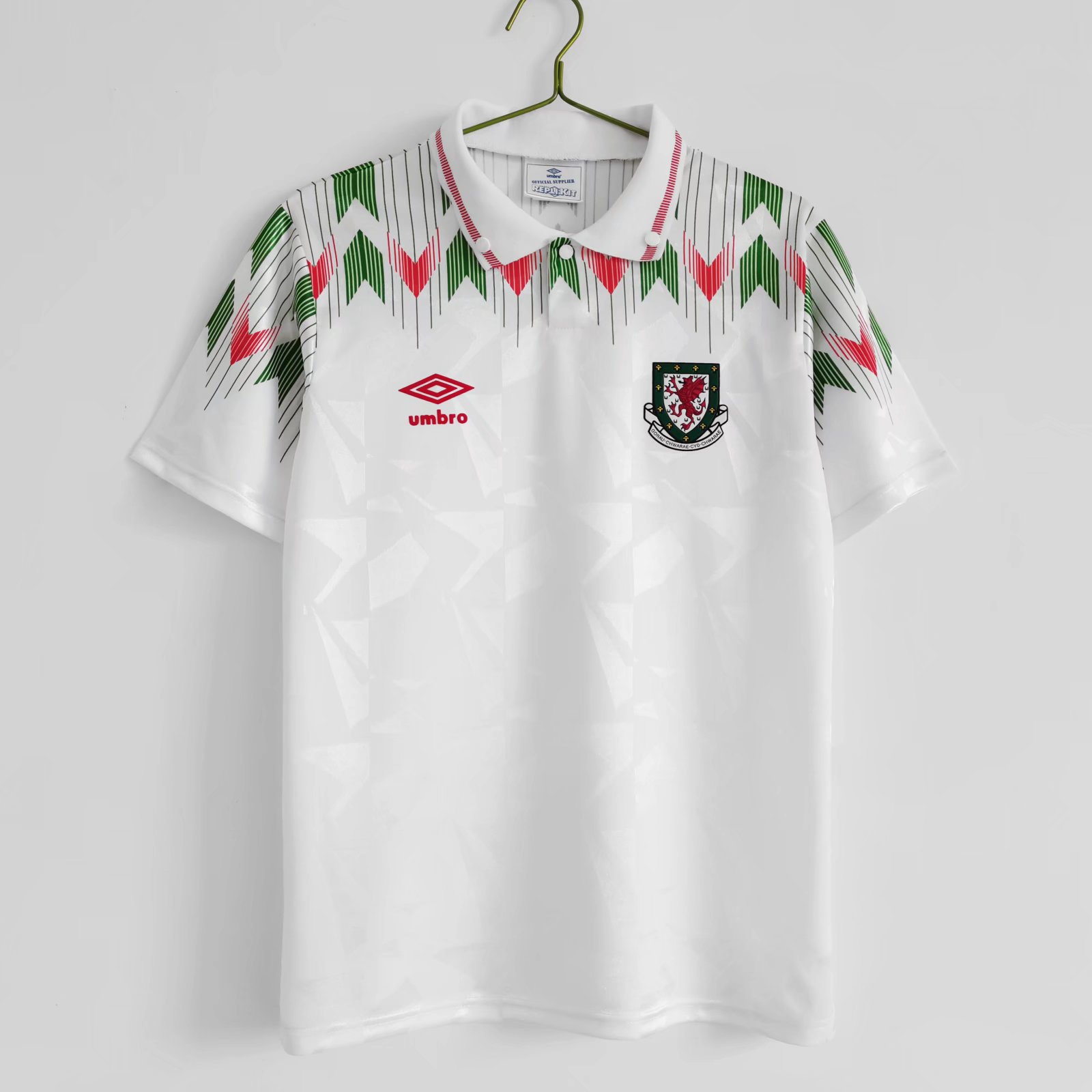 Retro Wales 1990-92 Away Stadium Jersey - ReplicasJersey