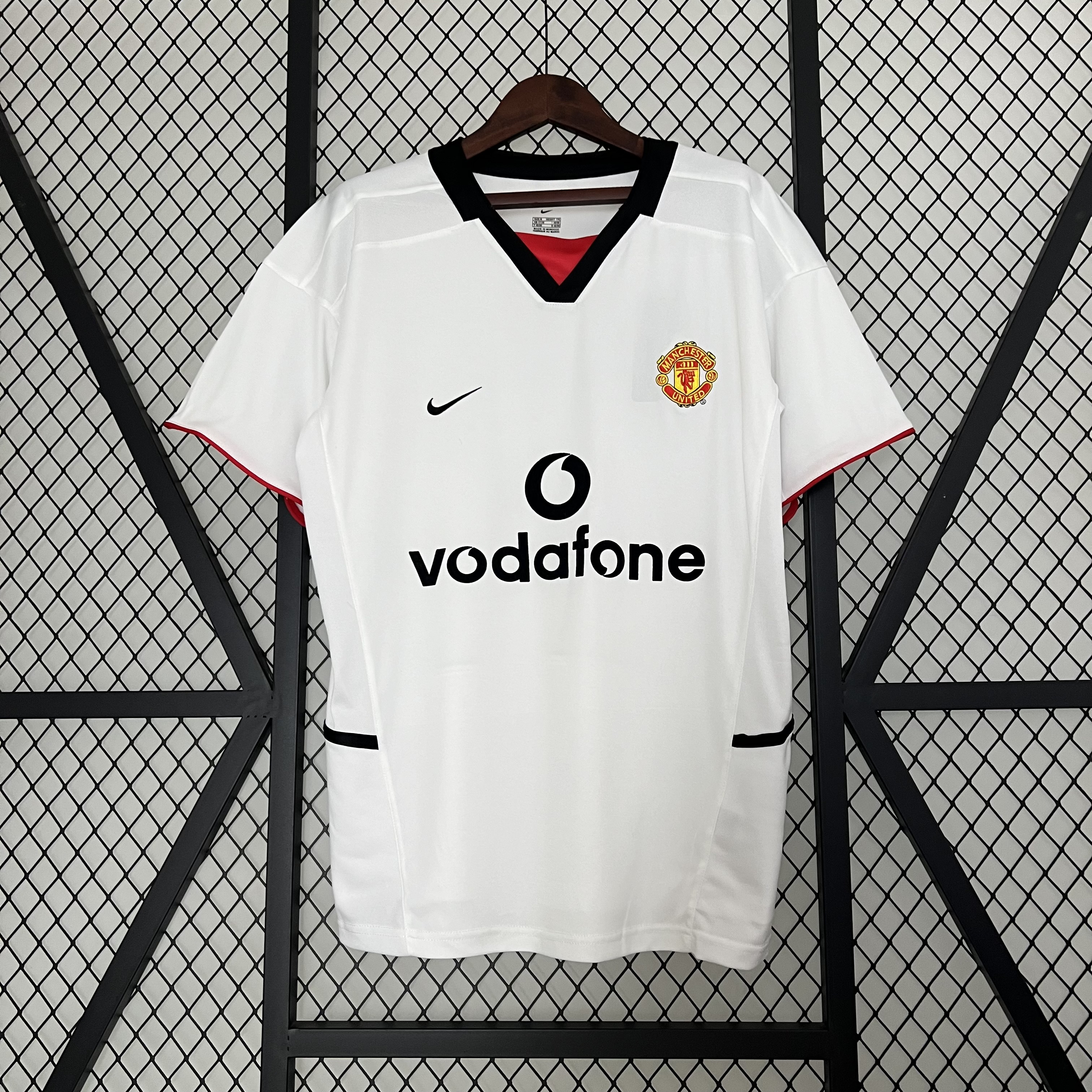 Manchester United Retro 03-04 Away Stadium Jersey - ReplicasJersey