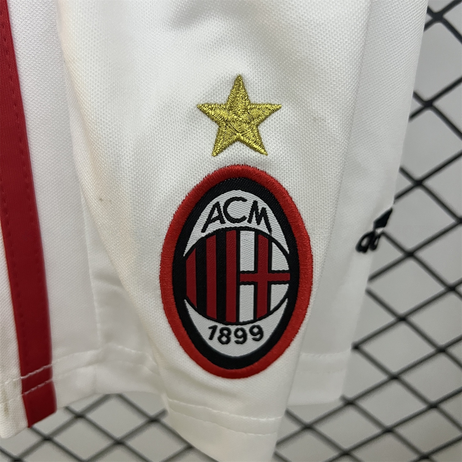 Retro AC Milan 1998-99 Home Kids Kit - ReplicasJersey