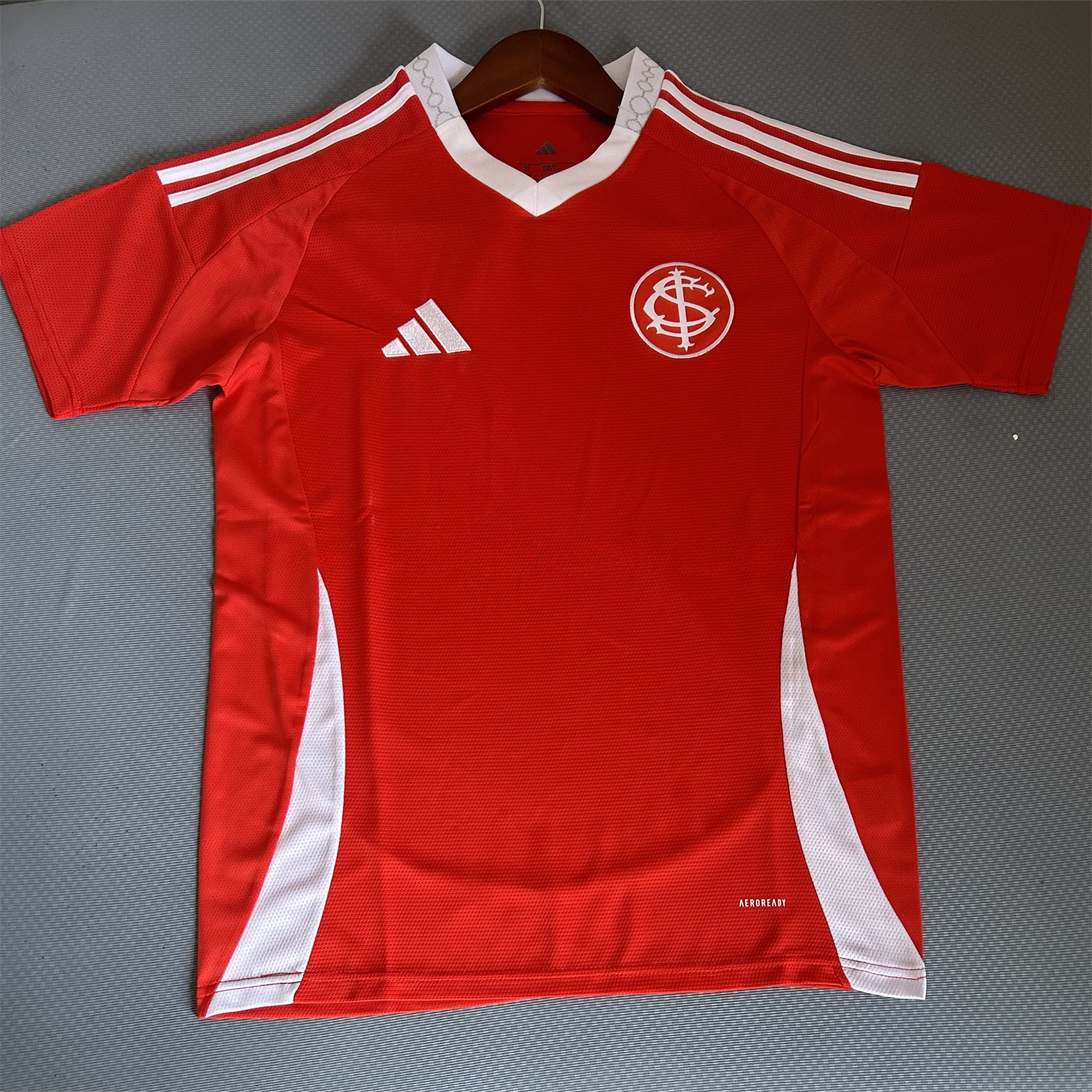 SC Internacional 25-26 Home Unsponsored Jersey - Fans Version - ReplicasJersey