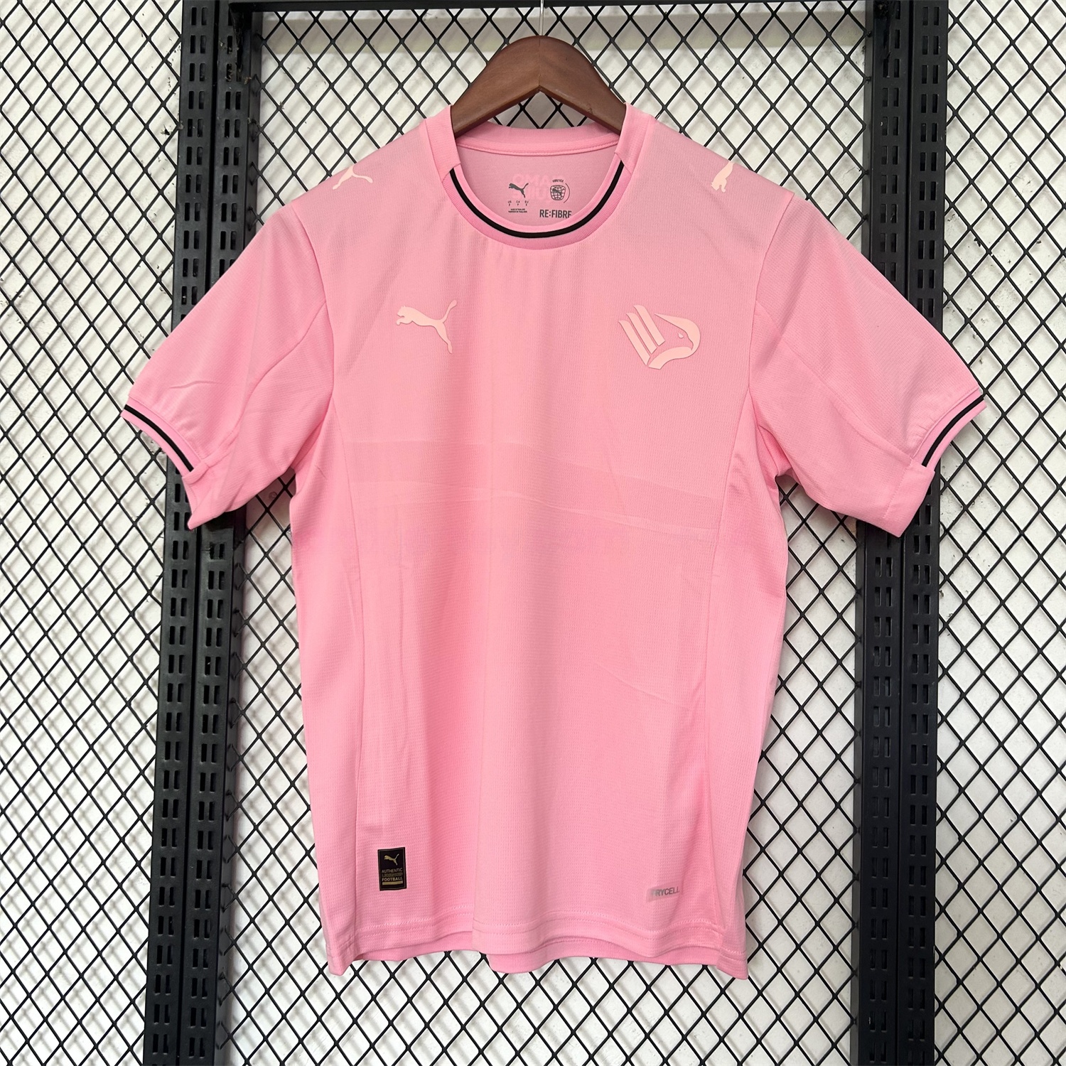 Palermo 25-26 Home Jersey - Fans Version - ReplicasJersey