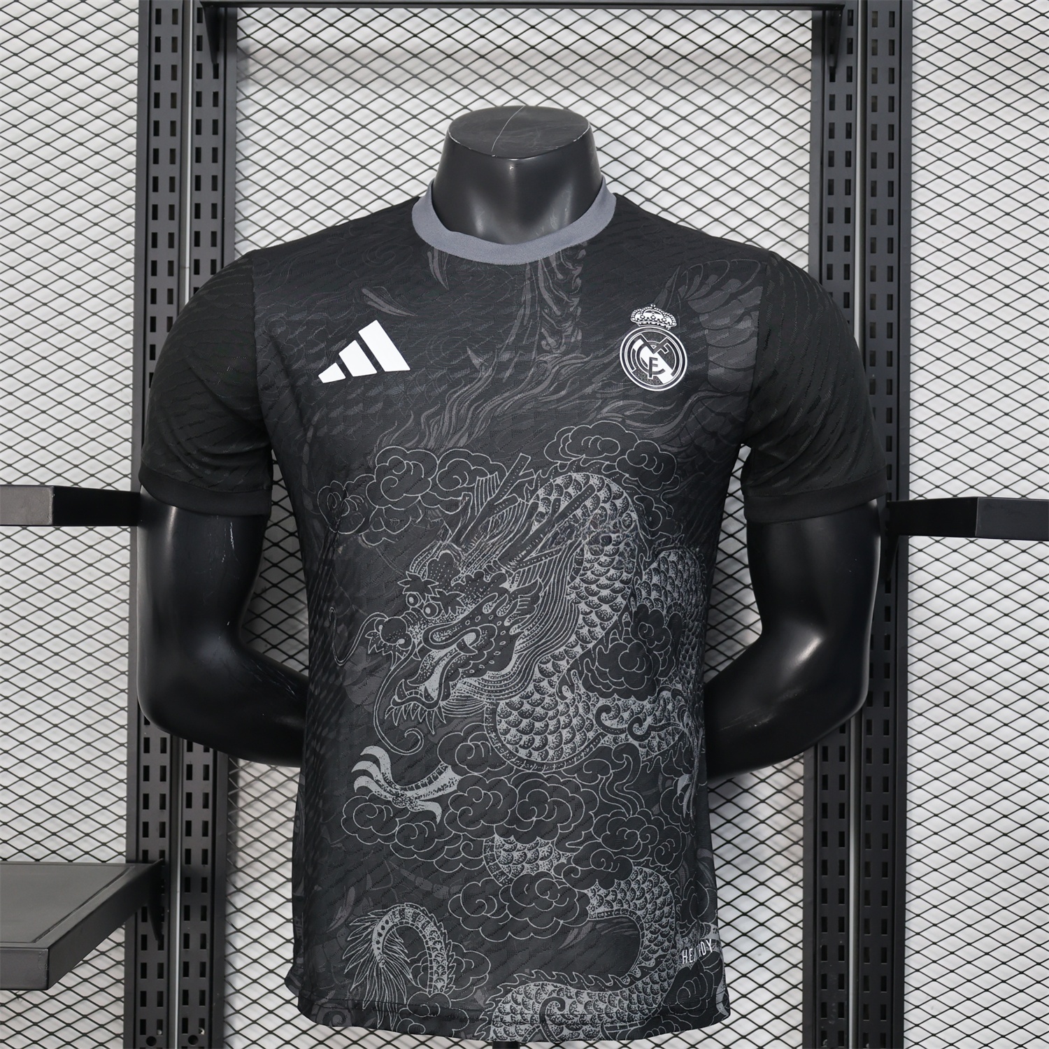 Real Madrid 25-26 Grey Chinese Loong and Auspicious Clouds Line Drawing Black Jersey - Player Version - ReplicasJersey