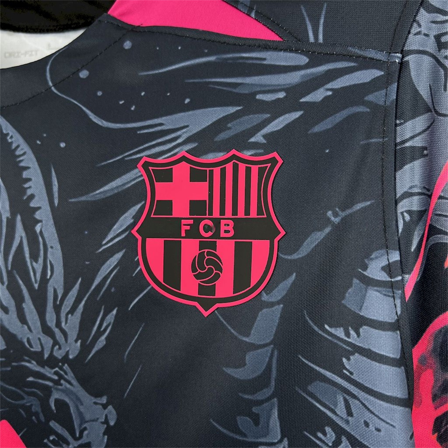 B.A.R.S.A 25-26 Pink & Black Dragon Black Special Jersey - Fans Version - ReplicasJersey