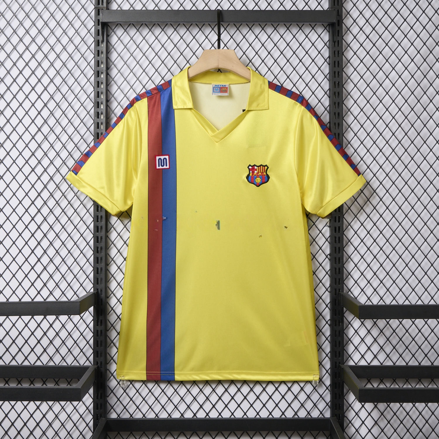 Retro B.A.R.S.A 1982-84 Away Yellow Jersey - ReplicasJersey