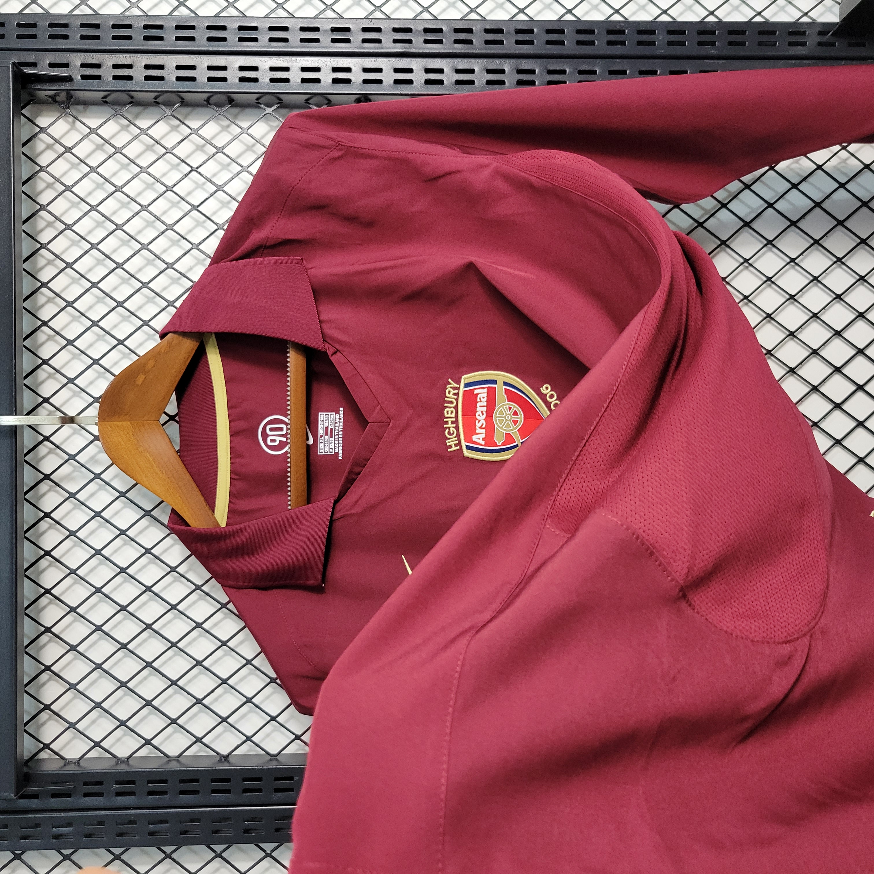 Arsenal Retro 05-06 Home Stadium Long Sleeve Jersey - ReplicasJersey