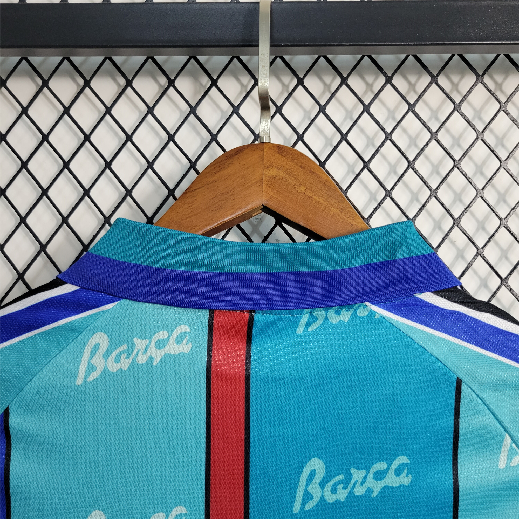 B.A.R.S.A Retro 95-97 Away Stadium Jersey - ReplicasJersey