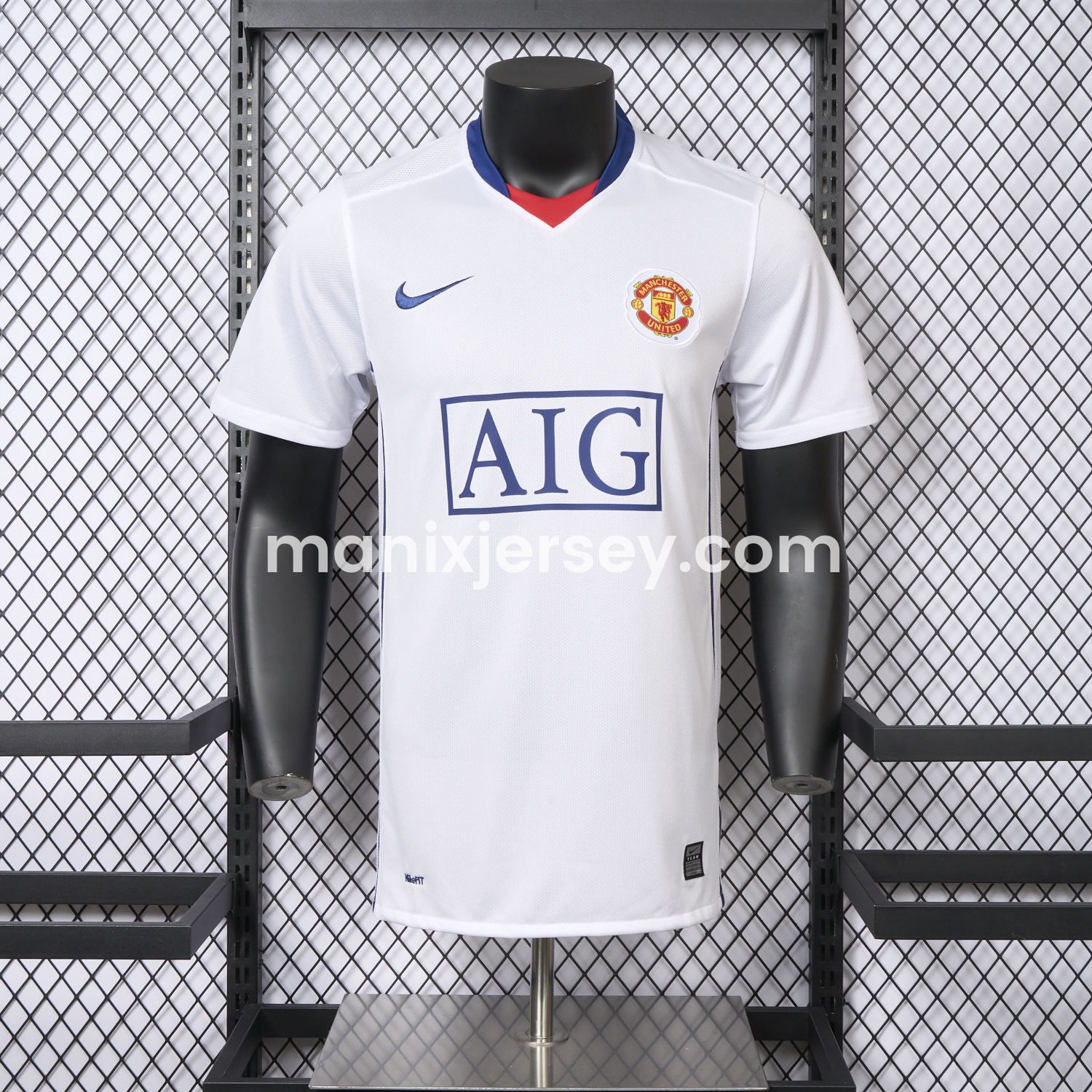 Manchester United Retro 2008-09 HomeJersey - Player Version - ReplicasJersey