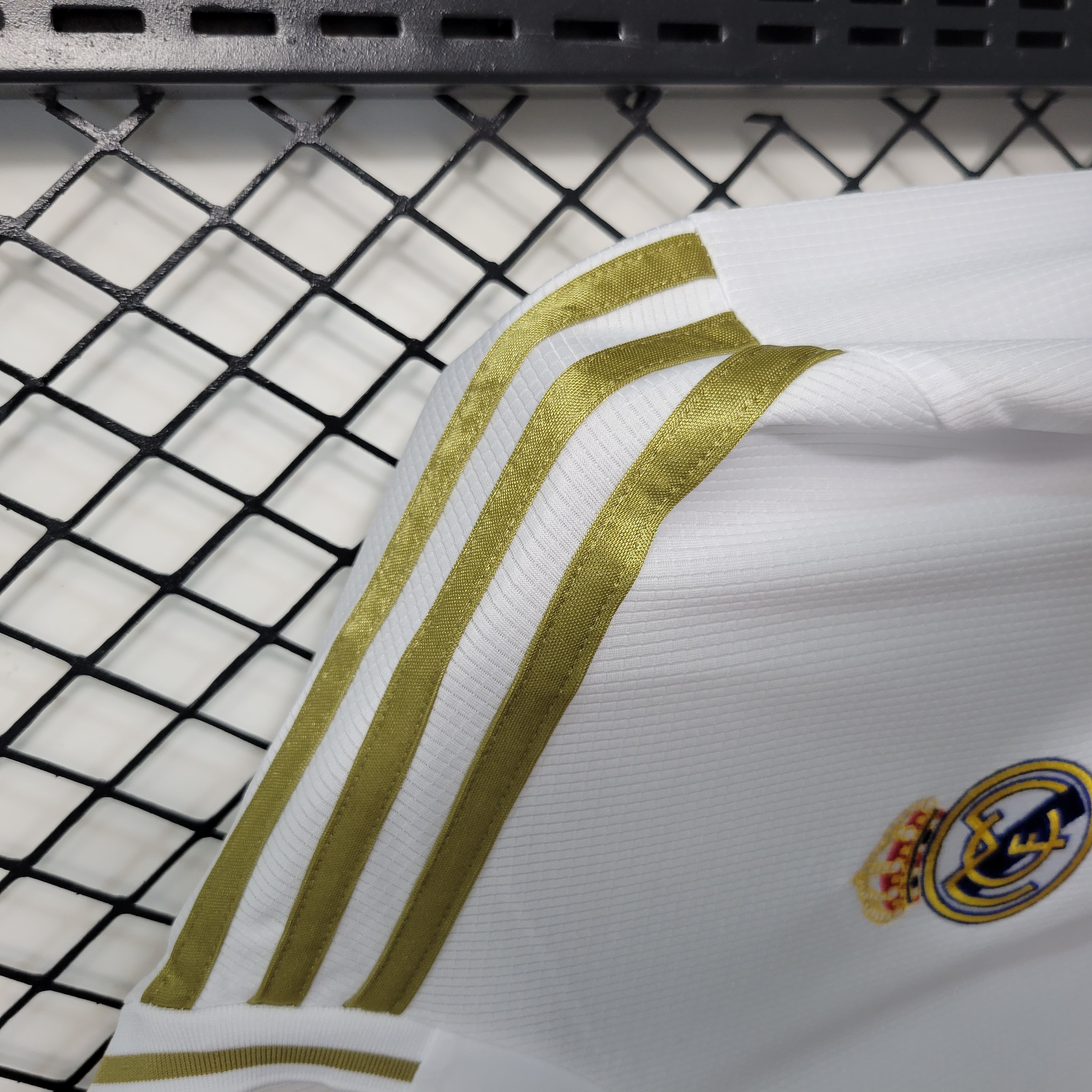Retro Real Madrid 19-20 Home Stadium Long Sleeve Jersey - ReplicasJersey