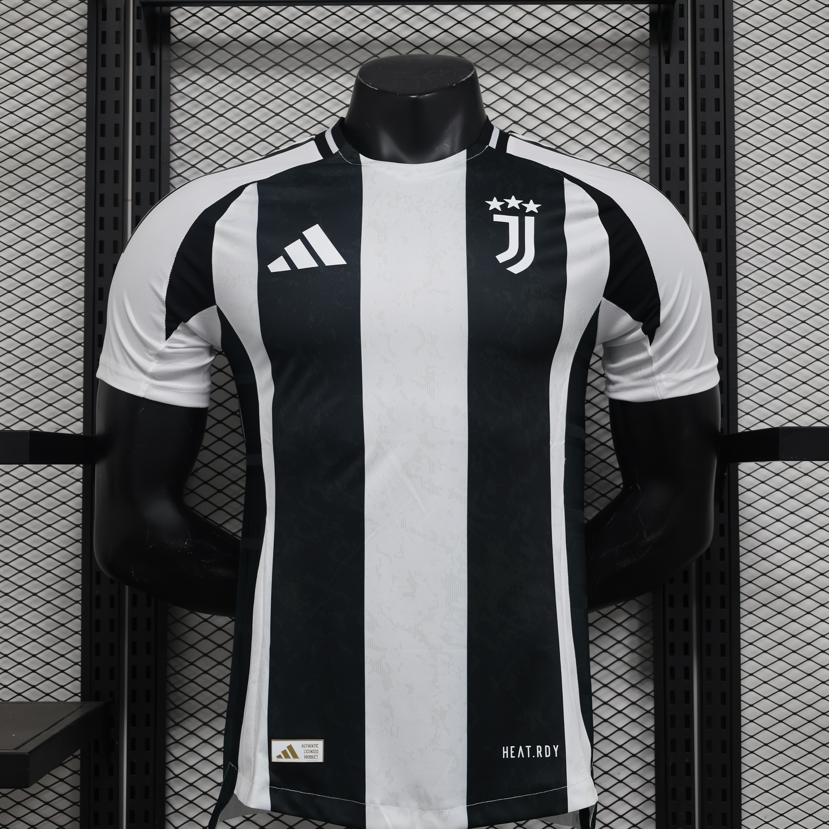 Juventus 24-25 Home Jersey - Player Version - ReplicasJersey