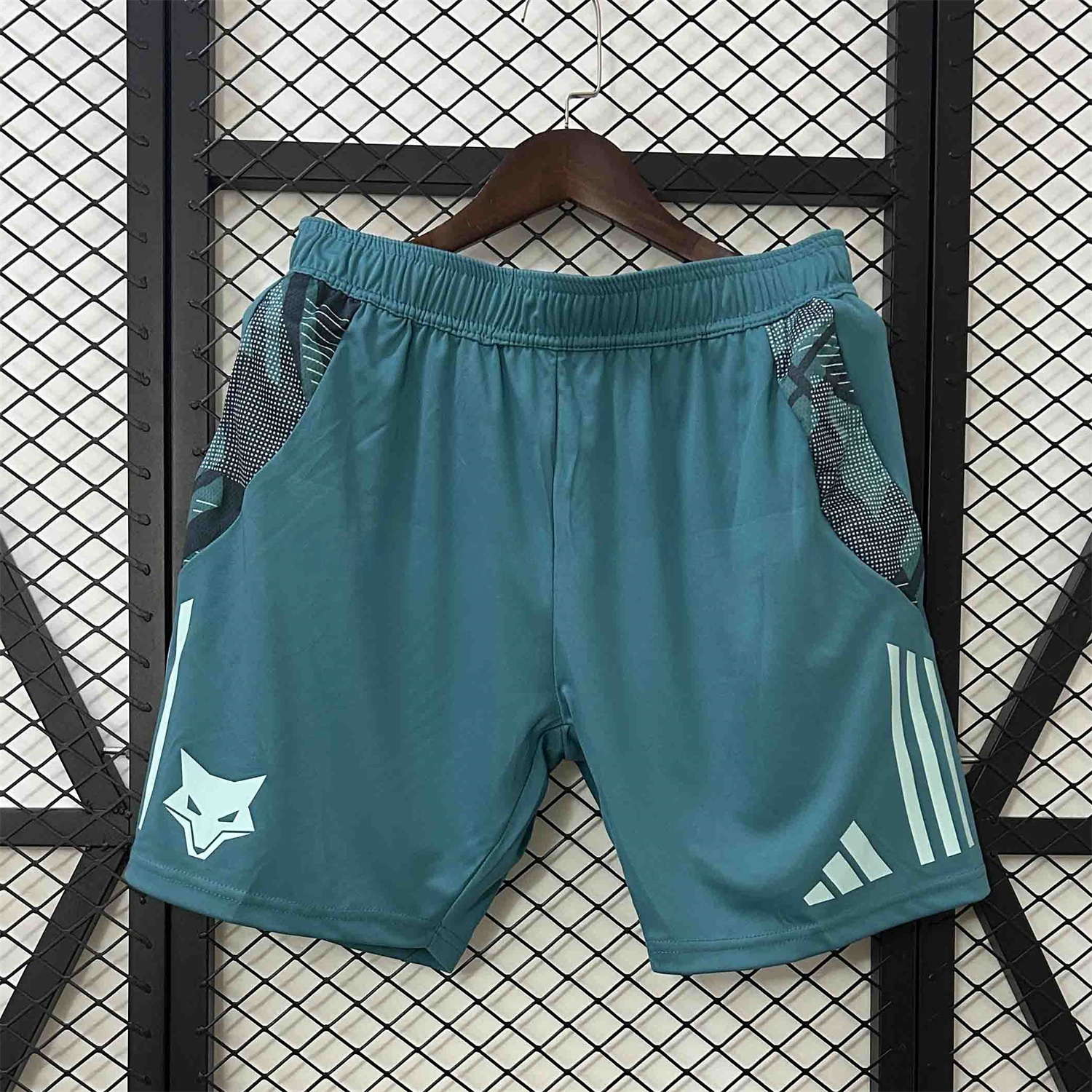 Cruzeiro 25-26 Green Training Shorts - Fans Version - ReplicasJersey