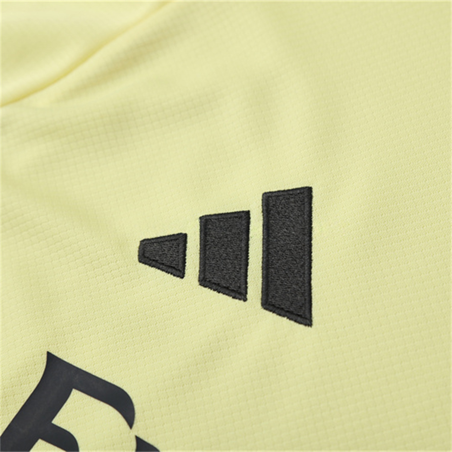 Real Madrid 25-26 Kids Short-Sleeve Training Set - Yellow Top and Grey Shorts - ReplicasJersey