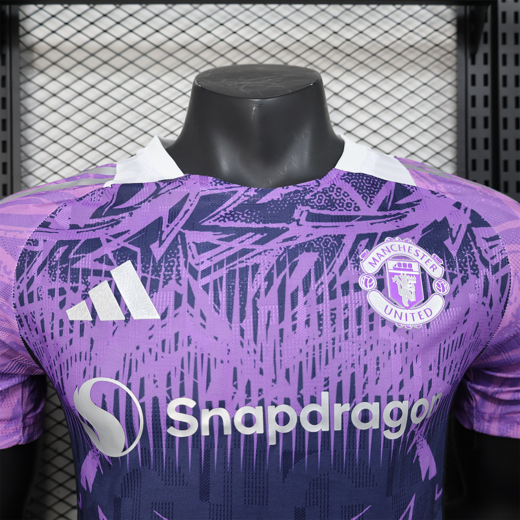 Manchester United 24-25 Purple 2 Special Edition Jersey - Player Version - ReplicasJersey