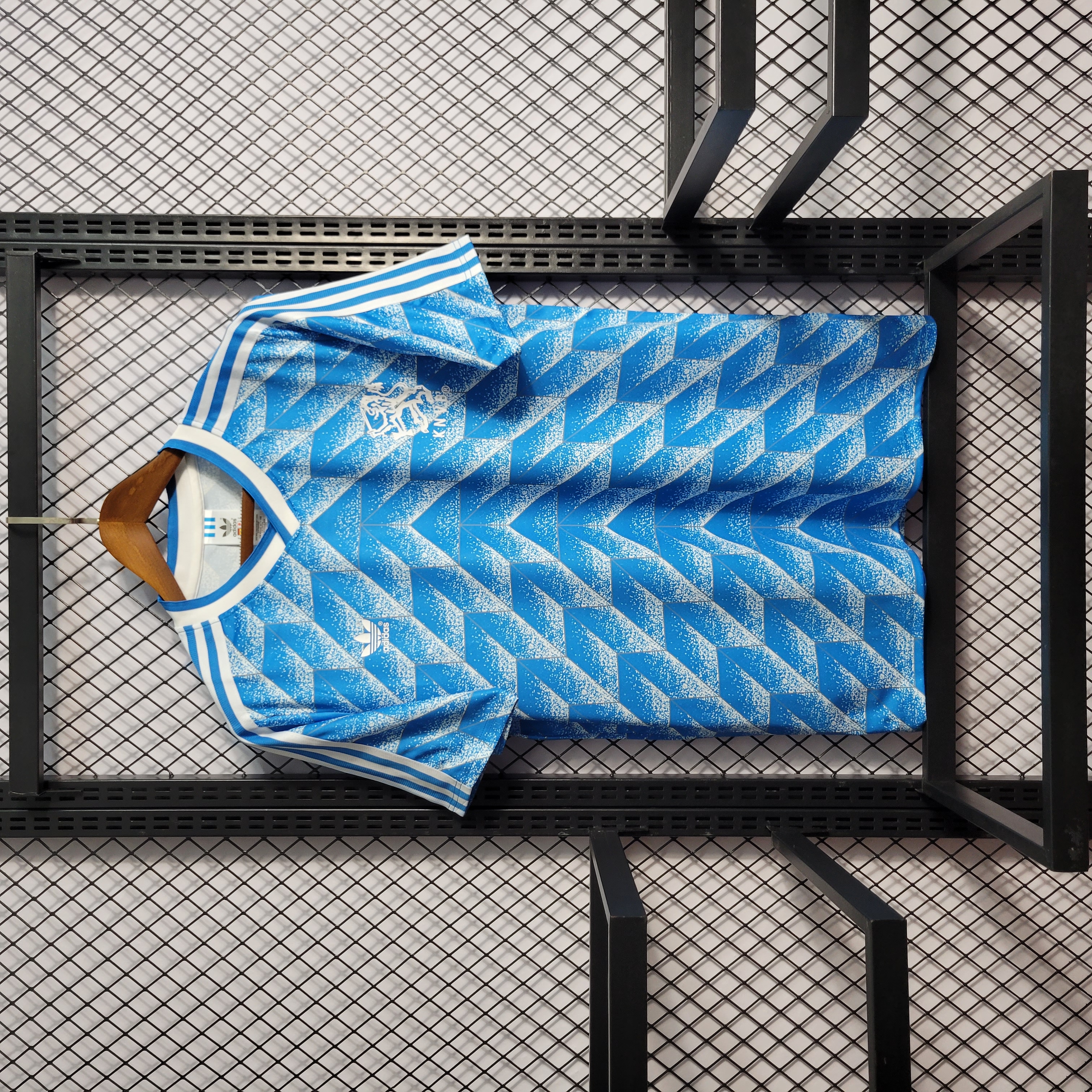 Retro Netherlands 1988 Away Stadium Jersey - ReplicasJersey