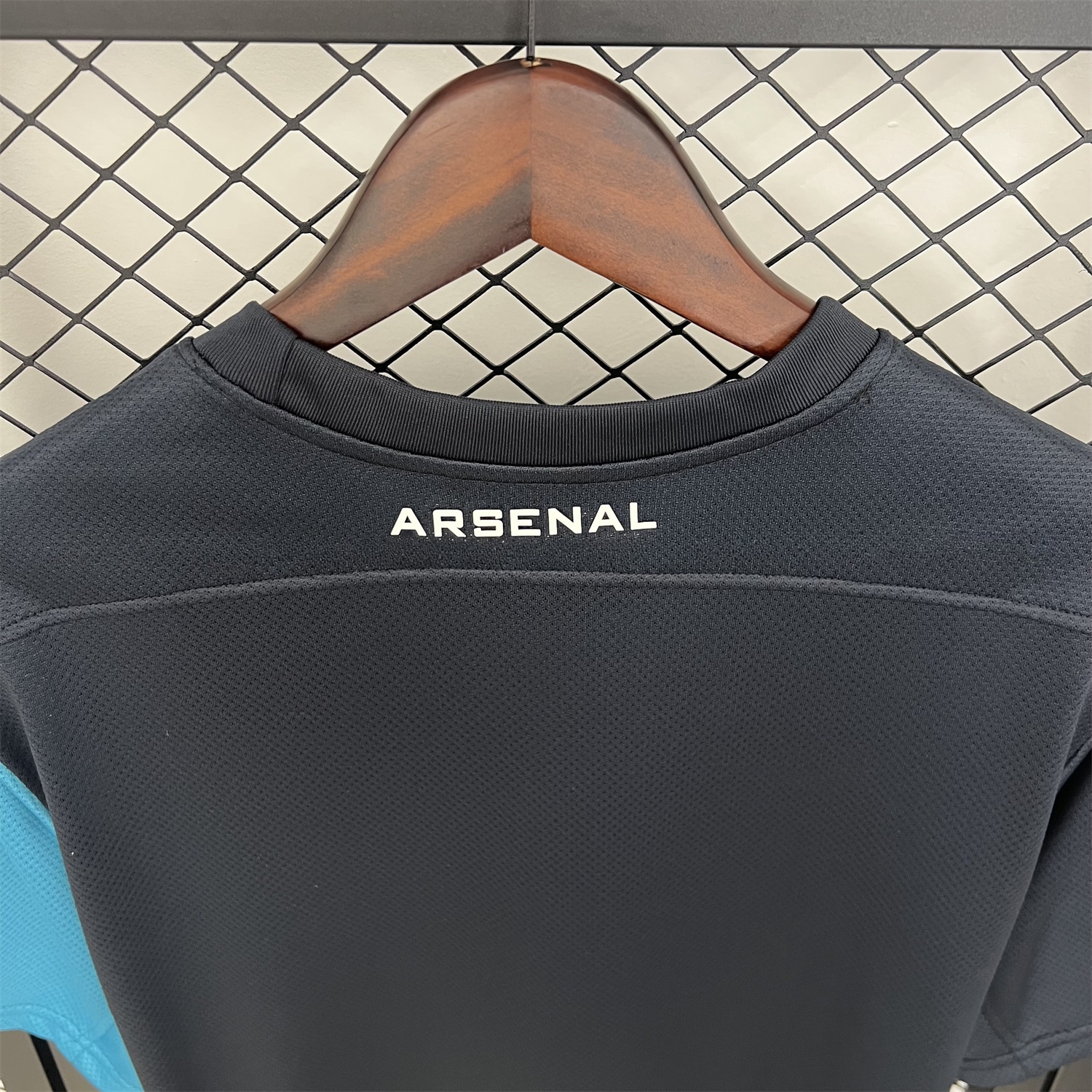 Retro Arsenal 2011-12 Away Jersey - ReplicasJersey