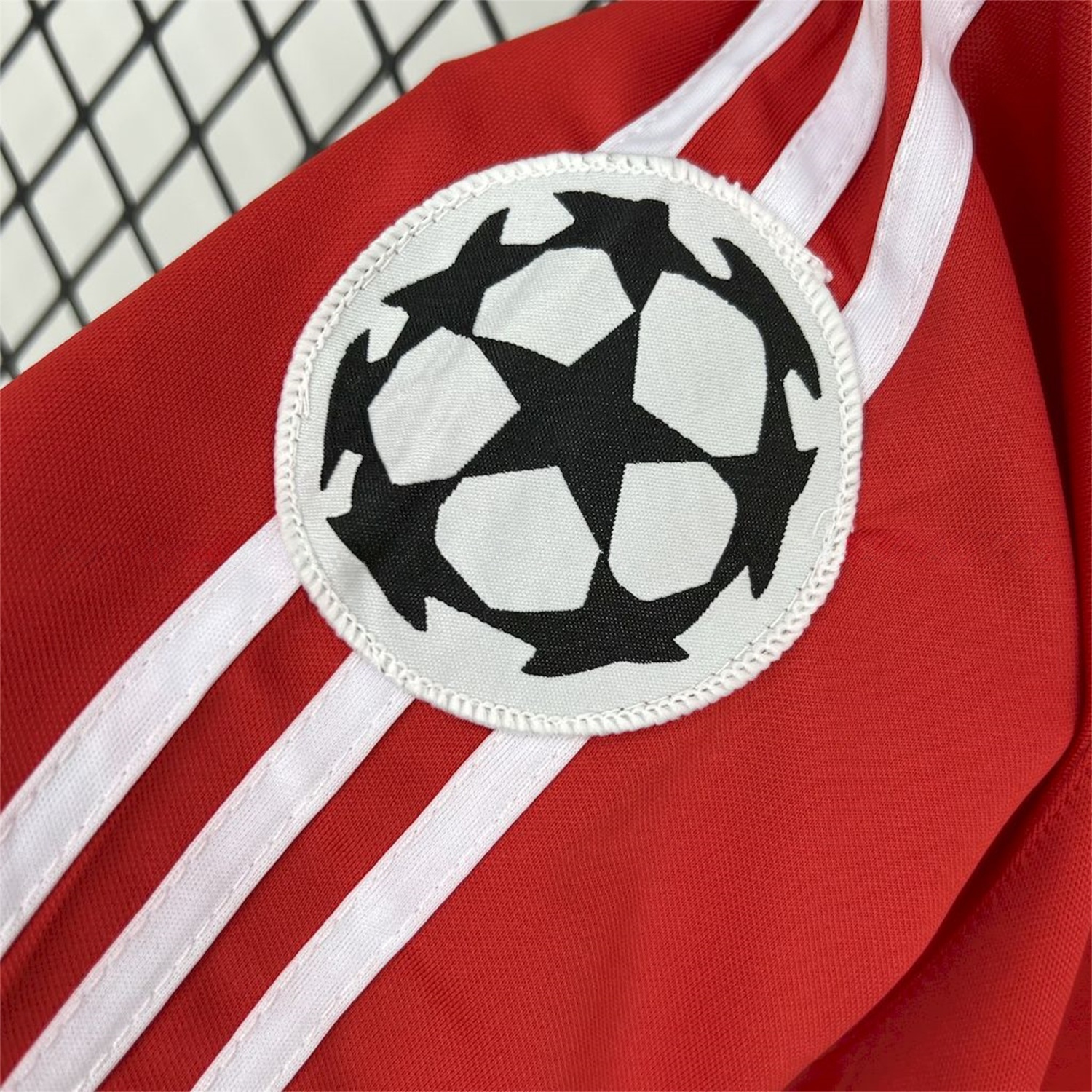 Retro Bayern Munich 2001-02 European Home Red Jersey - ReplicasJersey