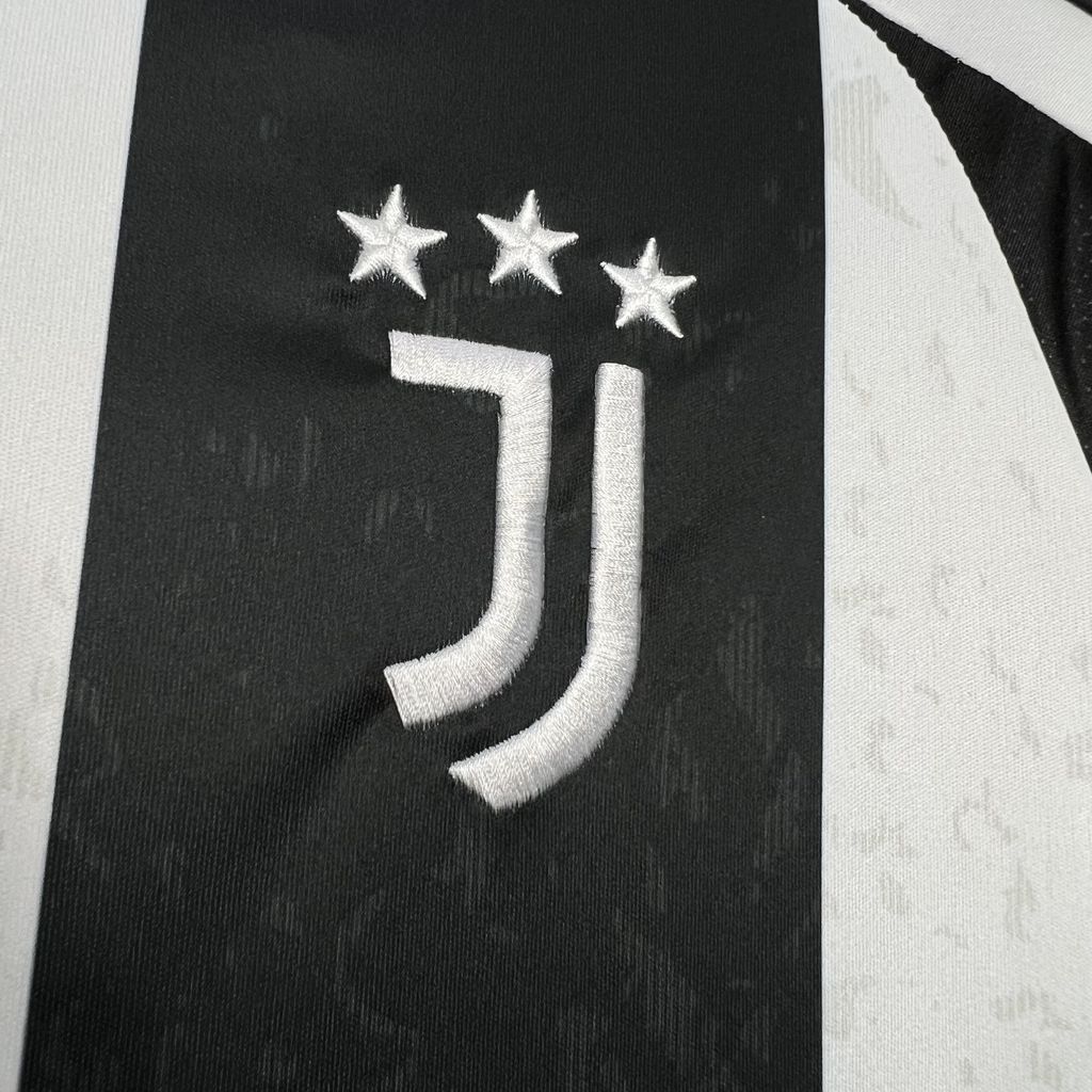 Juventus 24-25 Home Stadium Jersey With Chest Patch - Fans Version - ReplicasJersey