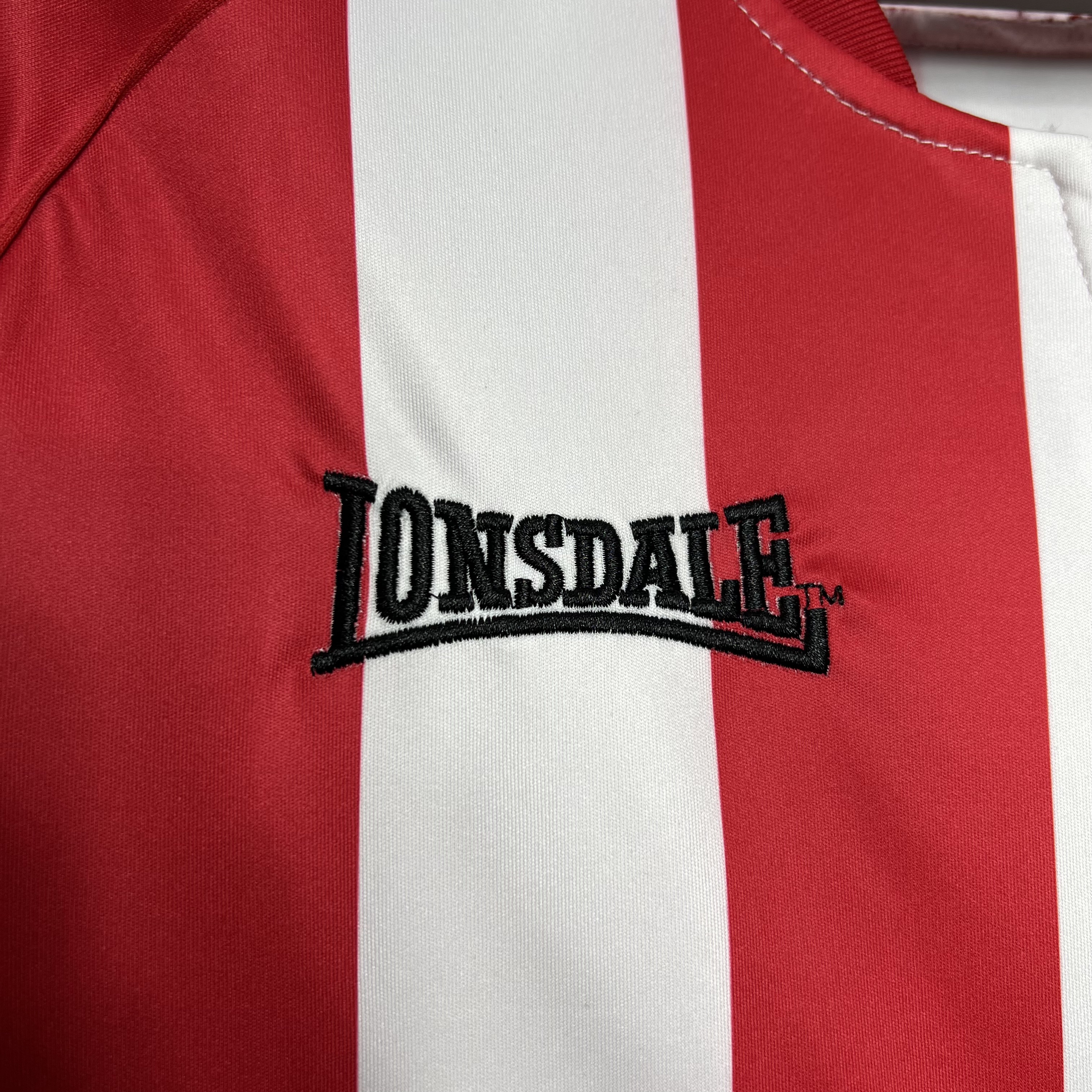Retro Sunderland 2005-06 Home Stadium Jersey - ReplicasJersey