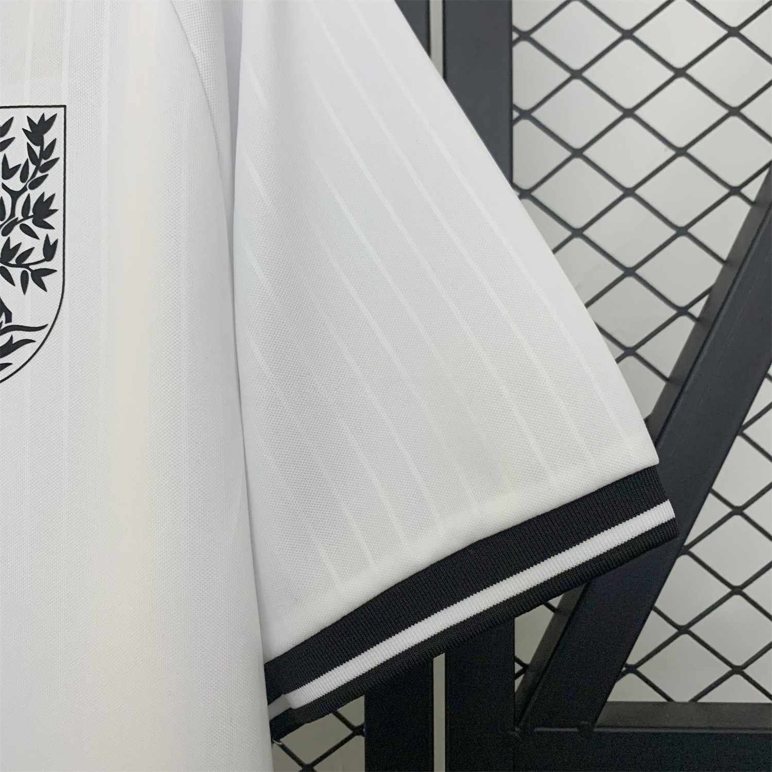 Celta Vigo 24-25 Oliveira Dos Cen Anos White Goalkeeper Jersey - Fans Version - ReplicasJersey
