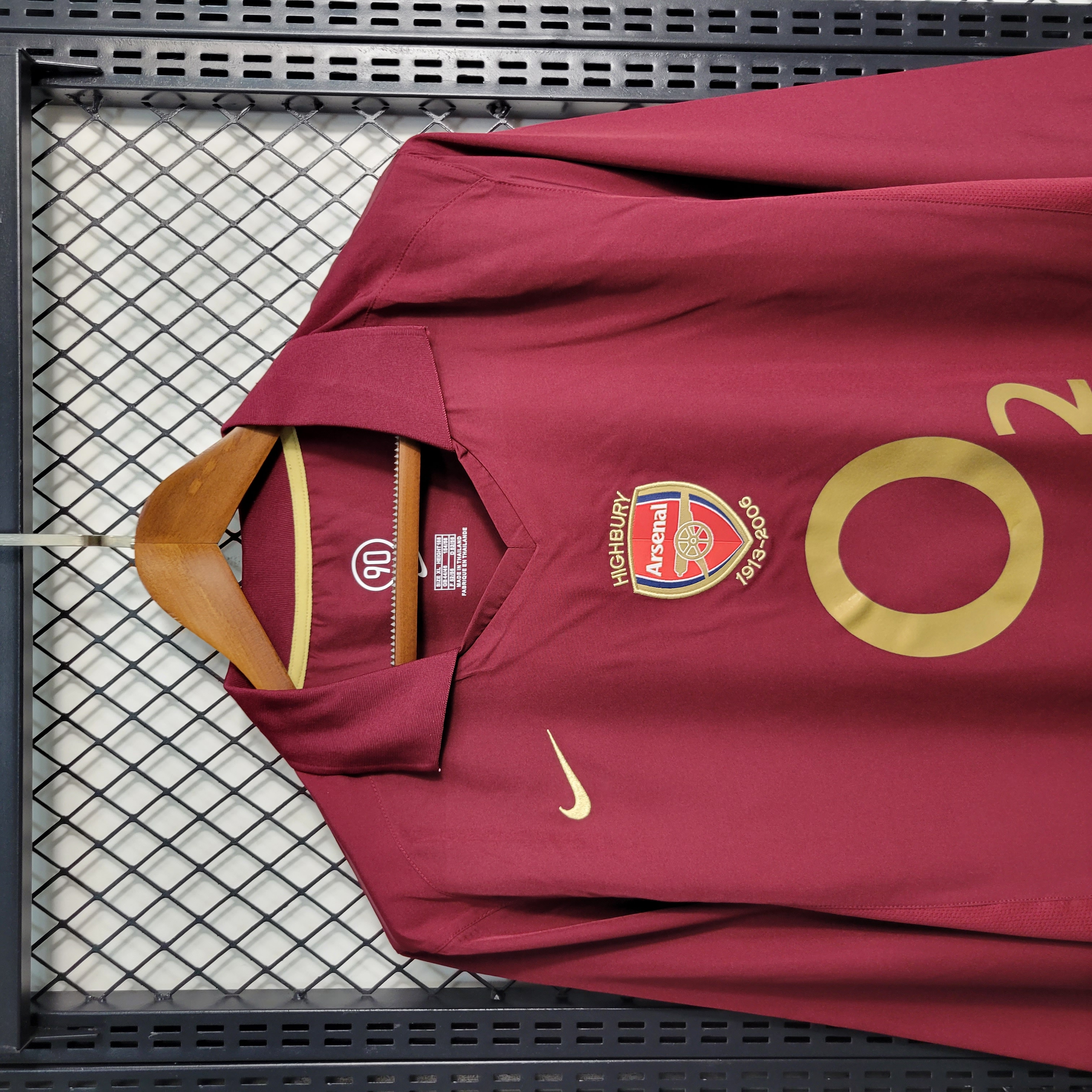 Arsenal Retro 05-06 Home Stadium Long Sleeve Jersey - ReplicasJersey