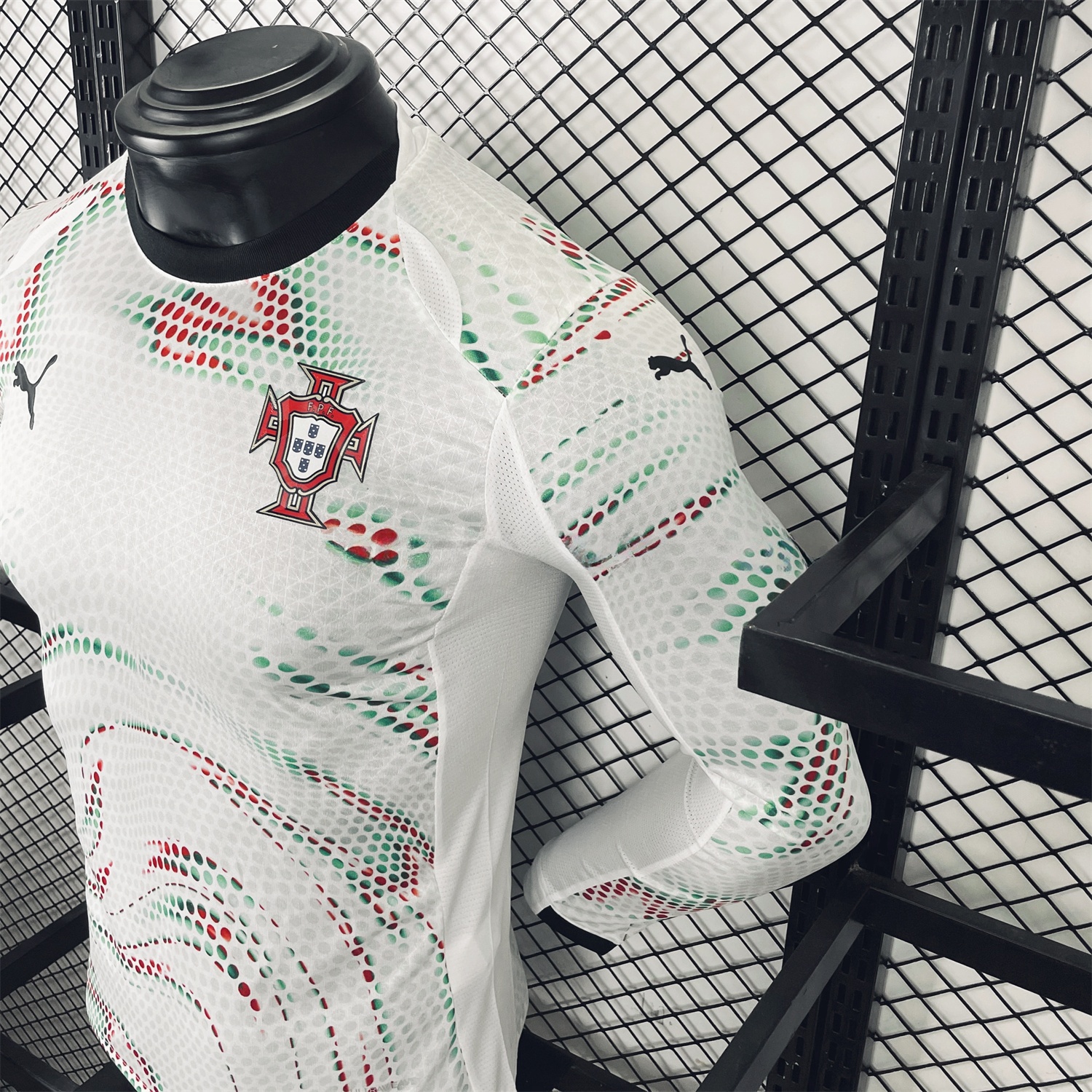 Portugal 2025-26 Away Long Sleeve Jersey - Player Version - ReplicasJersey