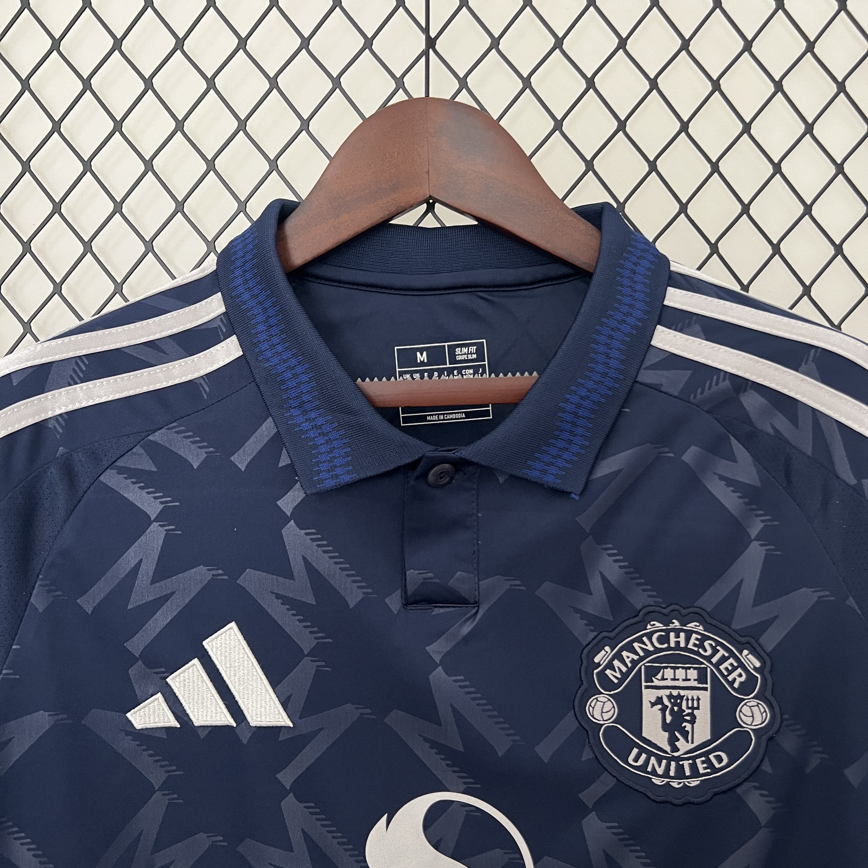 Manchester United 24-25 Away Jersey - Fans Version - ReplicasJersey