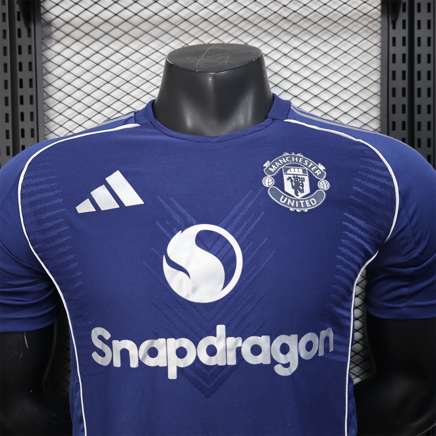 Manchester United 25-26 Blue Training Jersey - Player Version - ReplicasJersey
