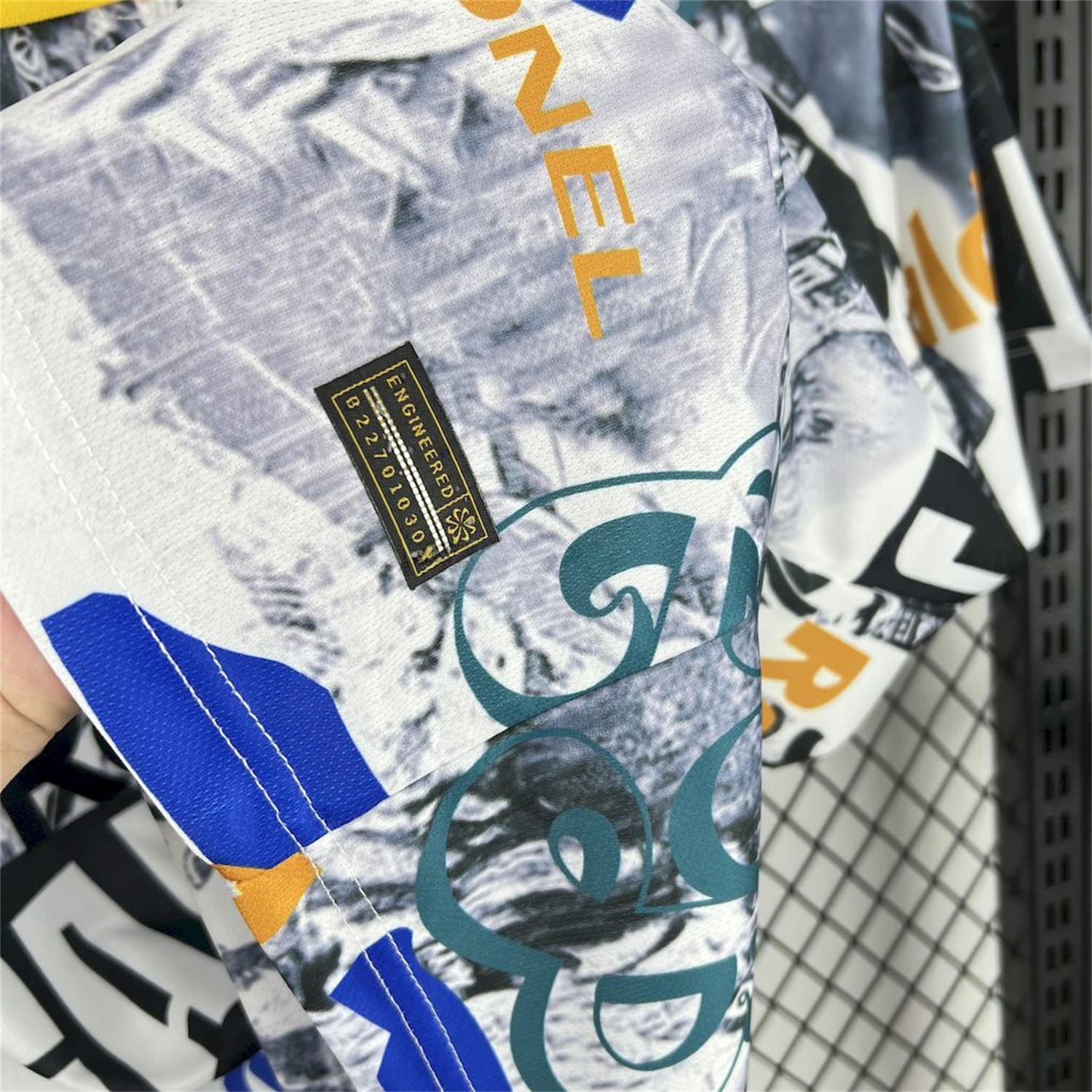 B.A.R.S.A 25-26 Ronaldo & Messi White Special Jersey - Fans Version - ReplicasJersey