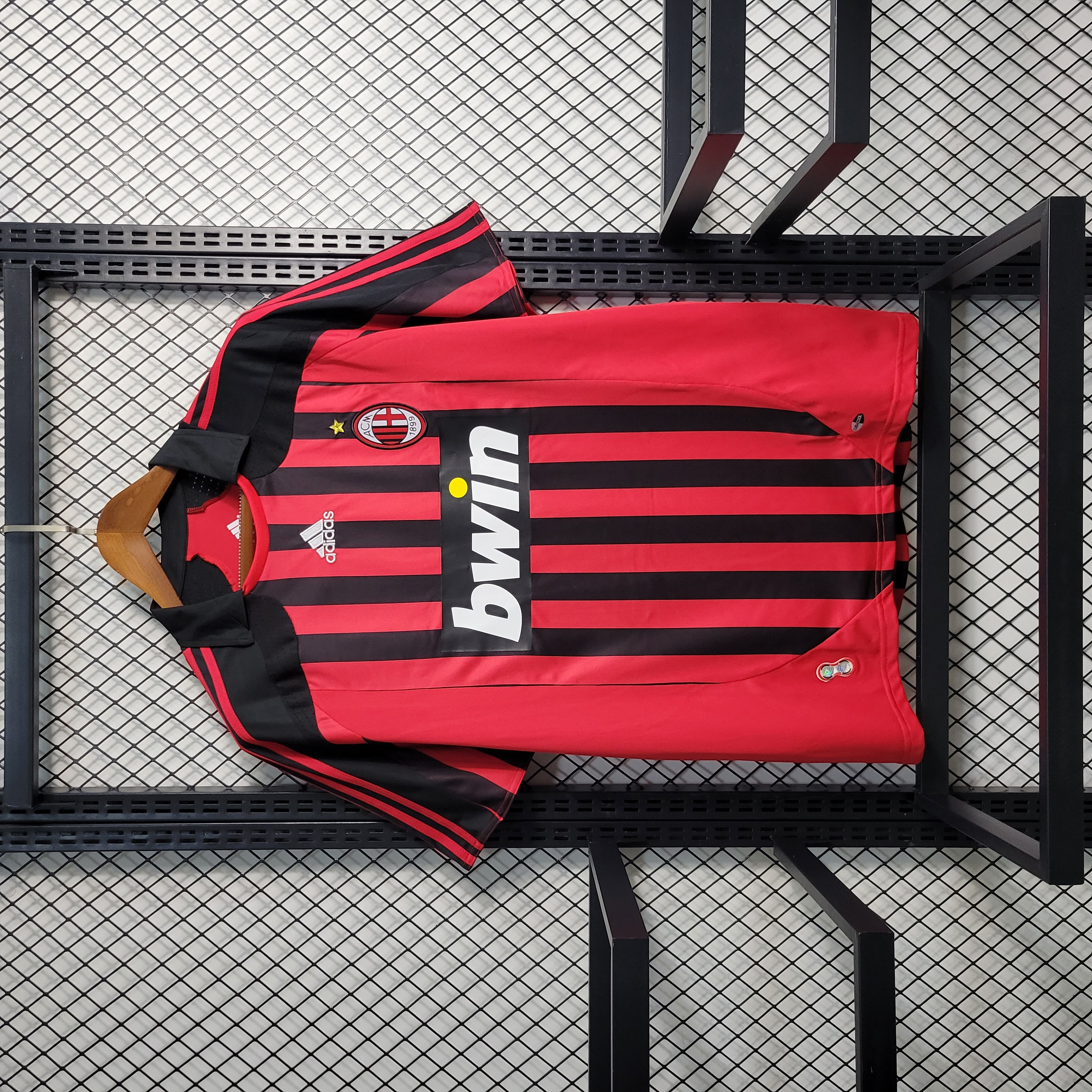 Retro AC Milan 2007-08 Home Stadium Jersey - ReplicasJersey