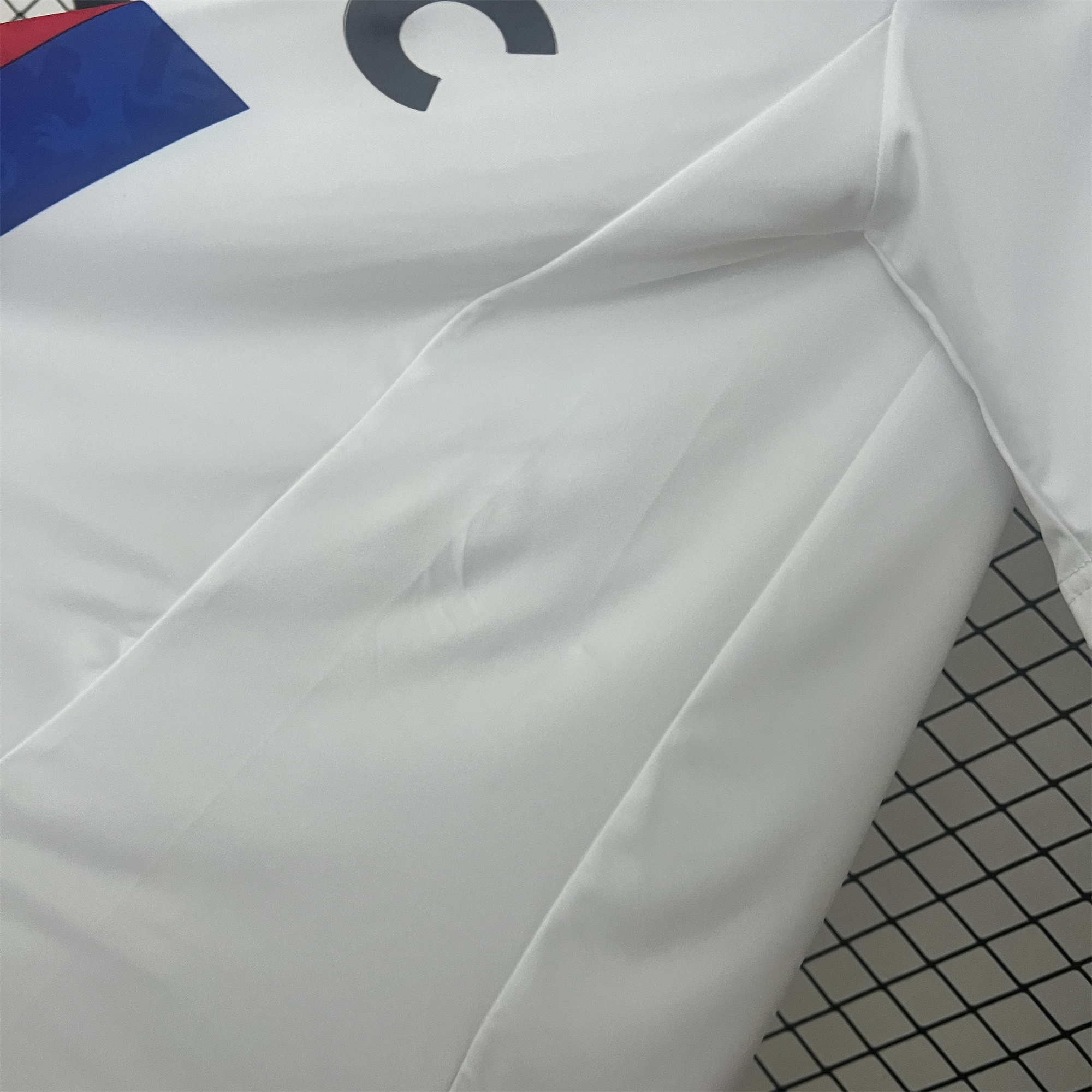 Retro Olympique Lyonnais Lyon 2010-11 Home Jersey - ReplicasJersey