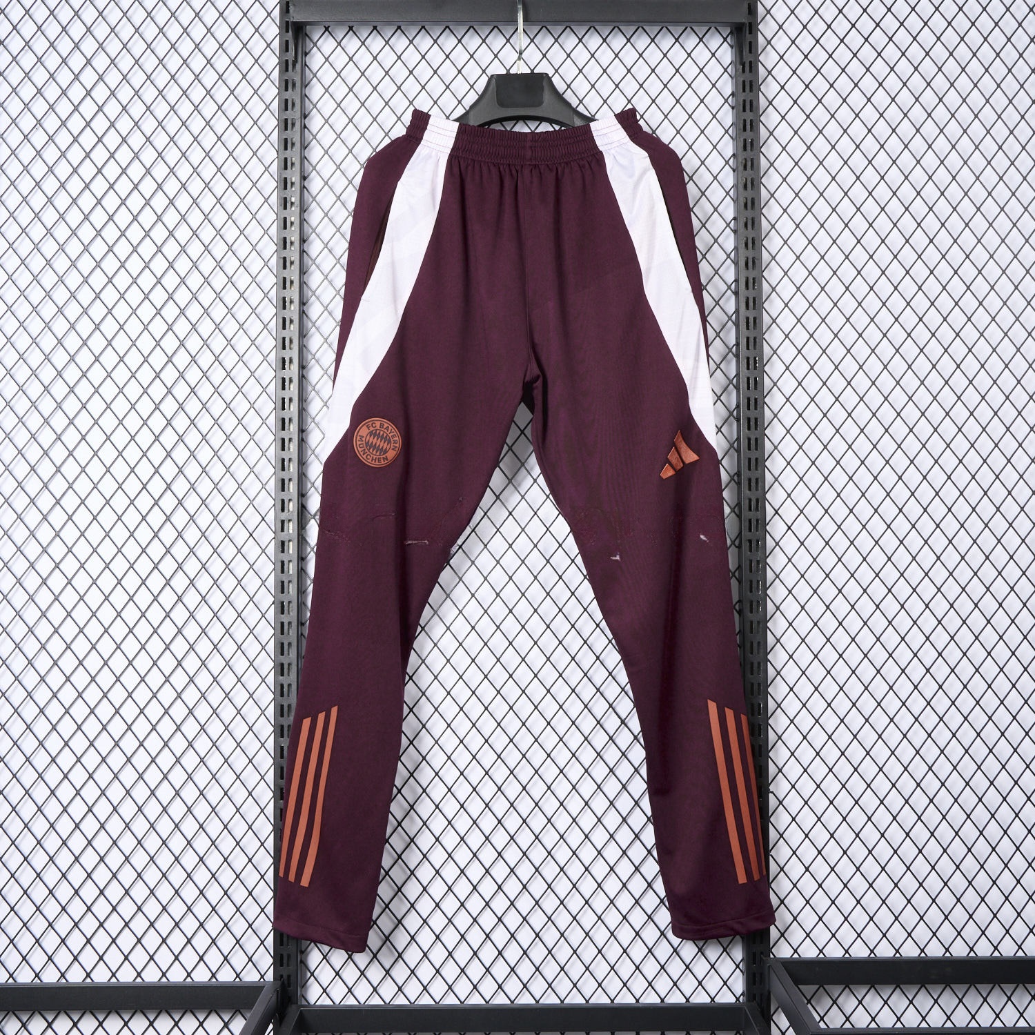 Bayern Munich 24-25 Burgundy Training Pants - Player Version - ReplicasJersey