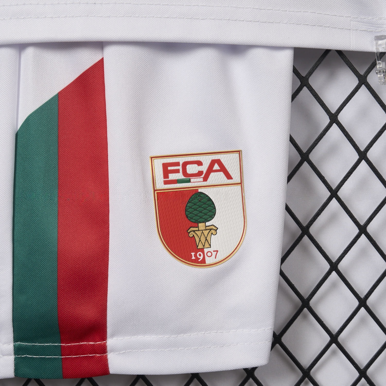 Augsburg 25-26 Home Kids Kit - ReplicasJersey
