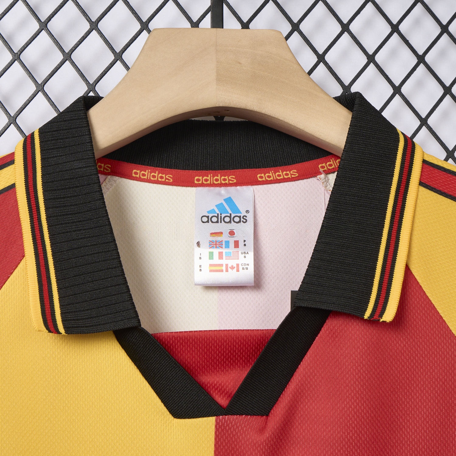 Retro Galatasaray 1998-99 Home Jersey - ReplicasJersey