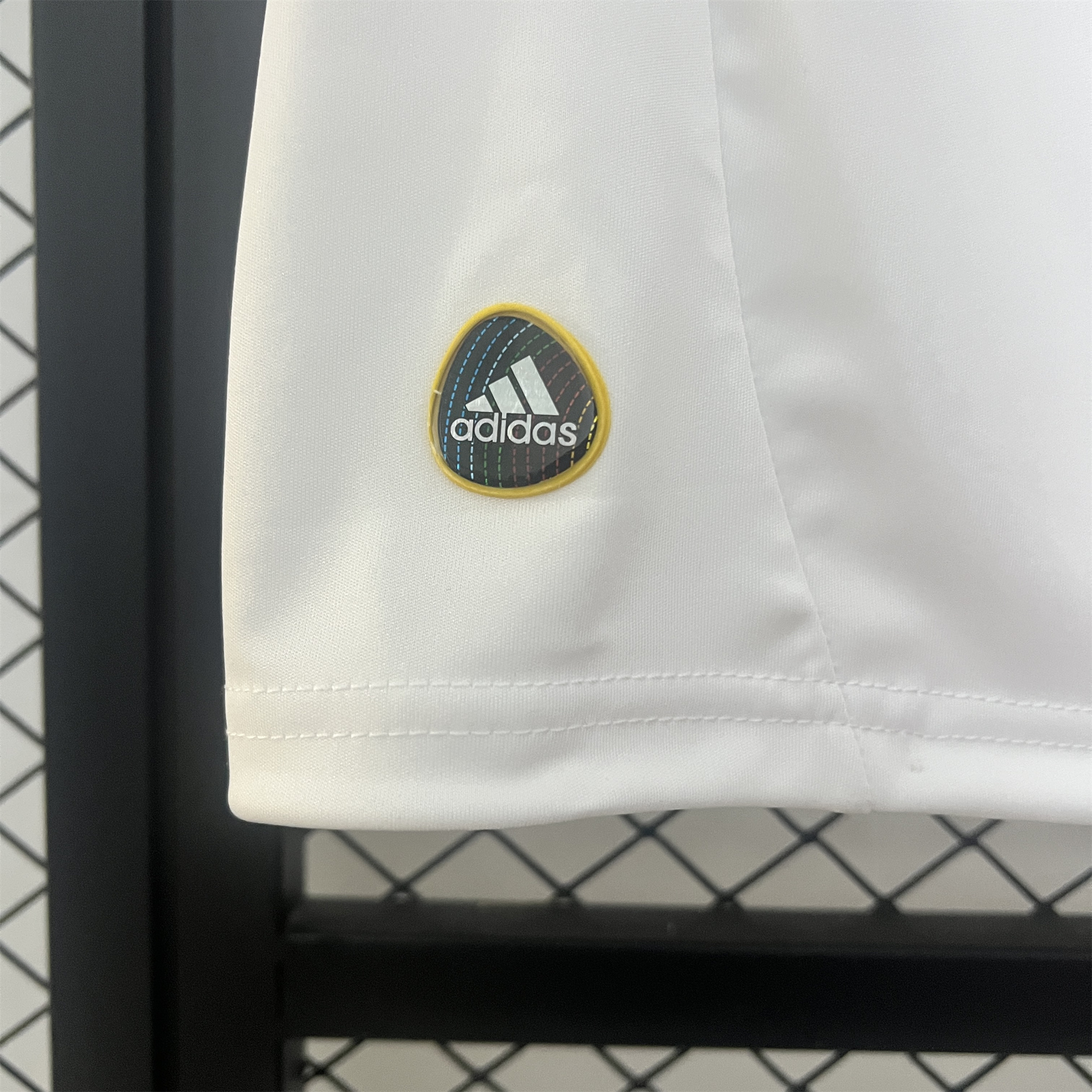 Retro Olympique Lyonnais Lyon 2010-11 Home Jersey - ReplicasJersey