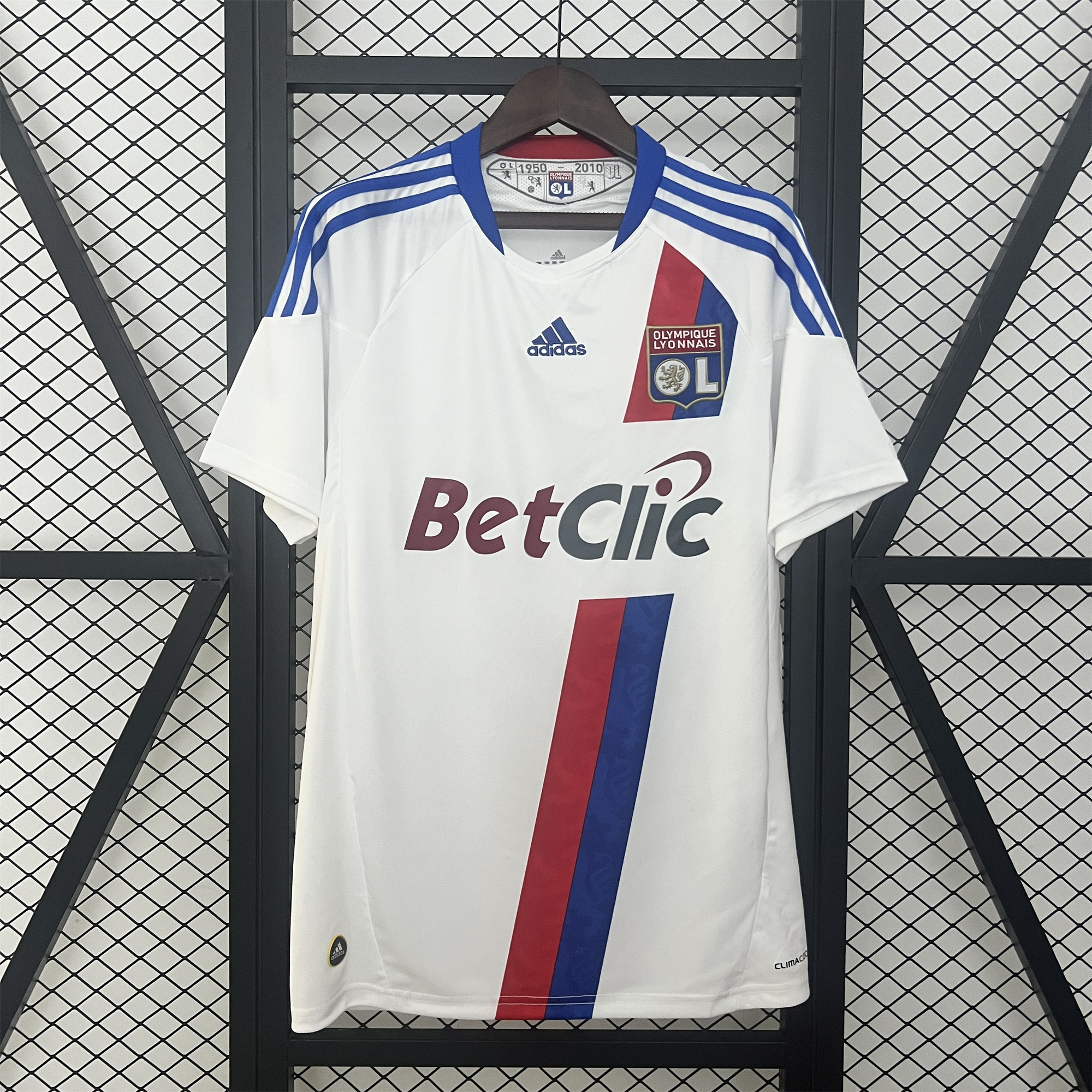 Retro Olympique Lyonnais Lyon 2010-11 Home Jersey - ReplicasJersey