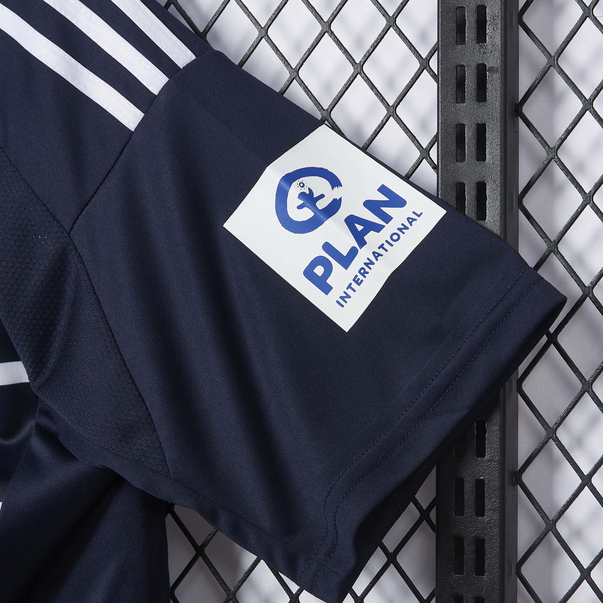 Hamburger SV 24-25 Away Jersey - Fans Version - ReplicasJersey