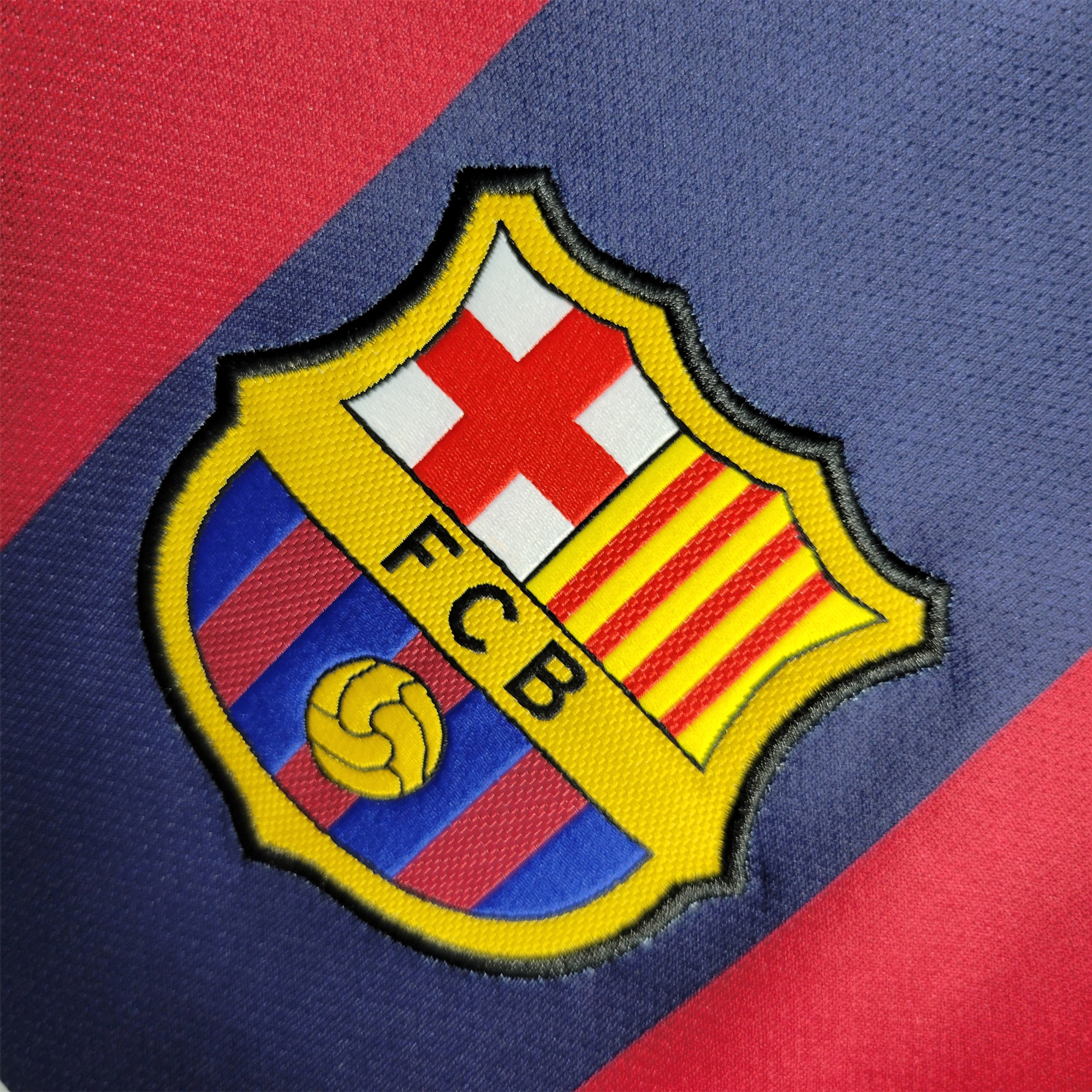 B.A.R.S.A Retro 14-15 Home Stadium Jersey - ReplicasJersey